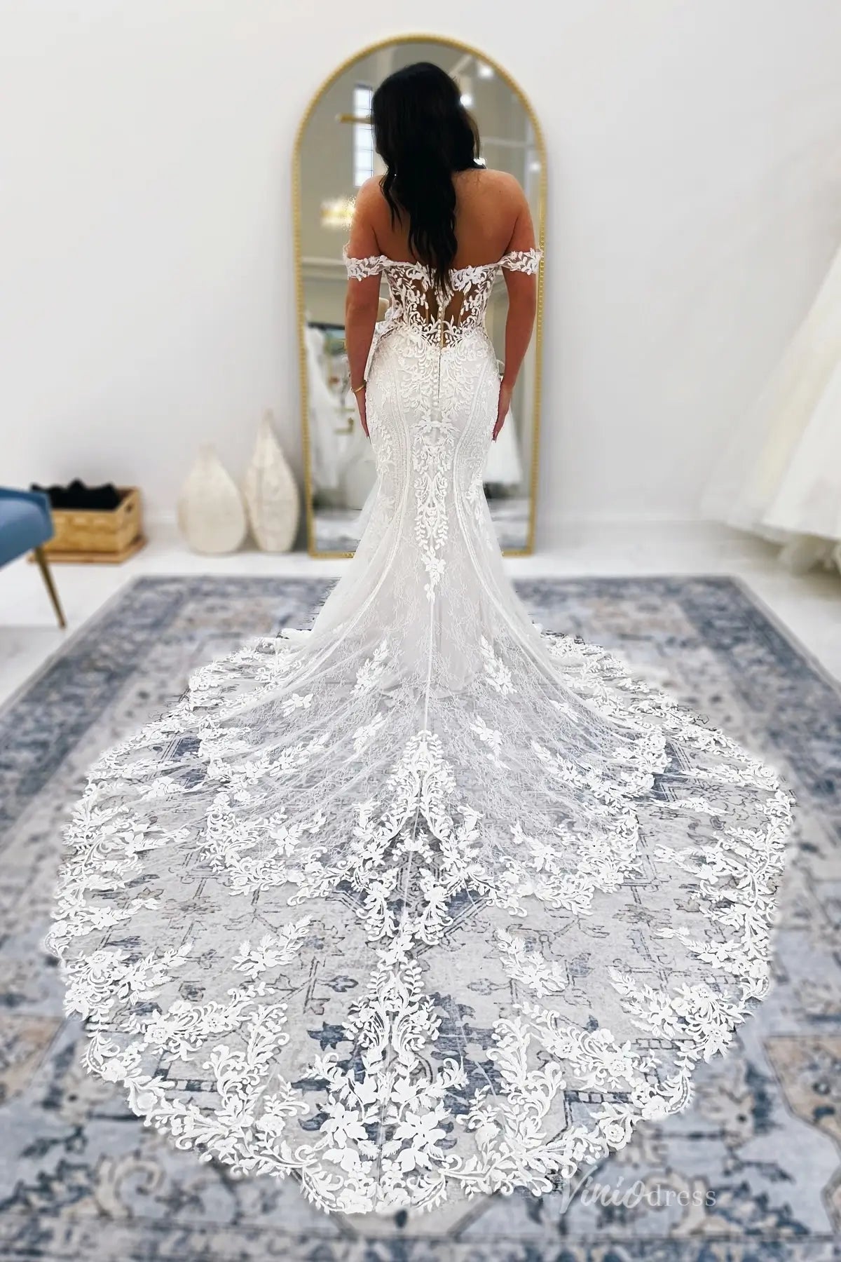 Ivory Lace Mermaid Wedding Dress with Sweetheart Neckline, Sheer Illusion Back & Dramatic Lace Chapel Train – ML157