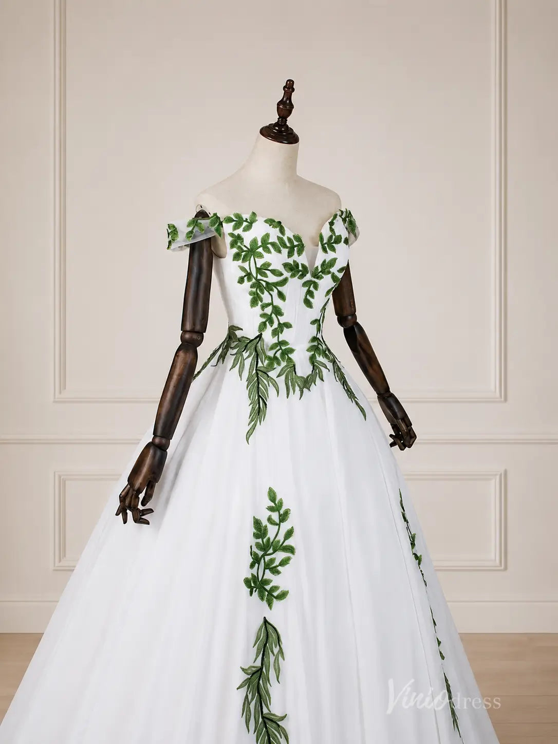 Ivory Off-Shoulder A-Line Wedding Dress with Green Leaf Appliqués & Sweetheart Neckline – FW282-wedding dresses 2026-Viniodress-Ivory-Custom Size – Add Measurements in Cart-