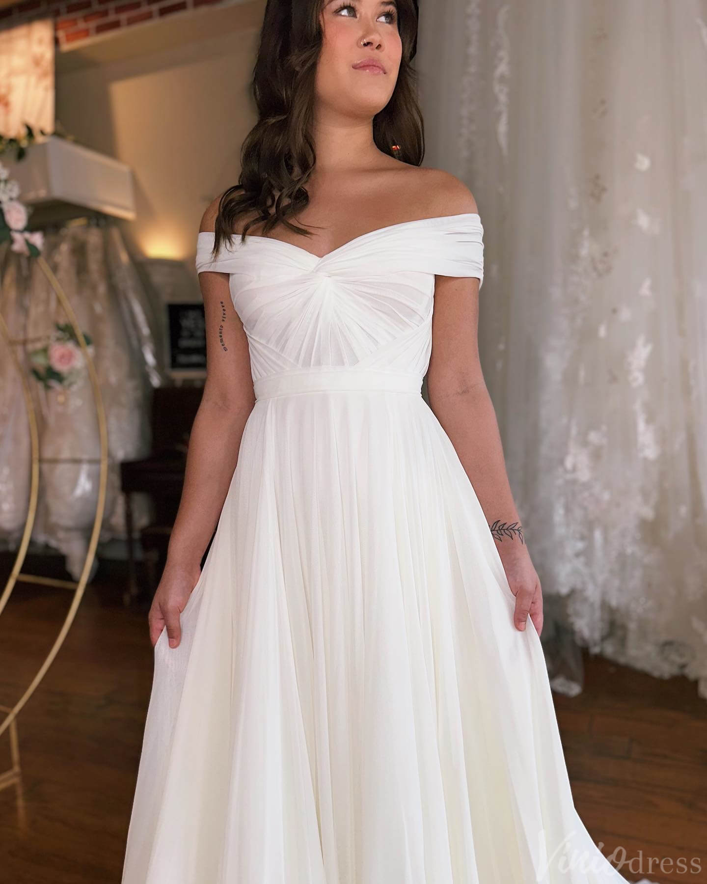 Ivory Off the Shoulder Wedding Dresses Chiffon Country Bridal Gown VW2220-wedding dresses 2025 -Viniodress-Ivory-Custom Size-