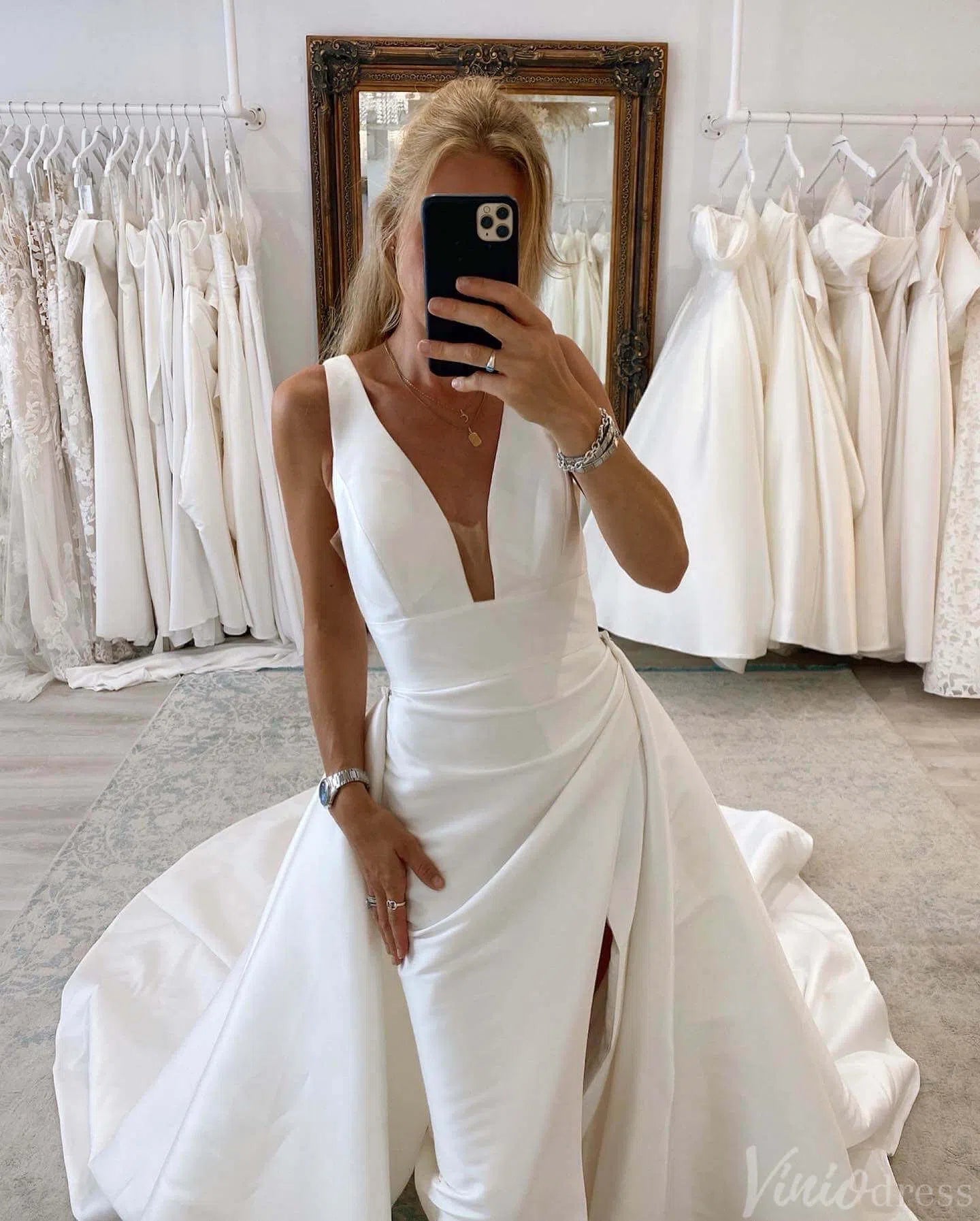 Ivory Satin Outdoor Wedding Dresses with Slit Overskirt V-Neck Country Bridal Gown AW1009-wedding dresses 2025 -Viniodress-Ivory-Custom Size-