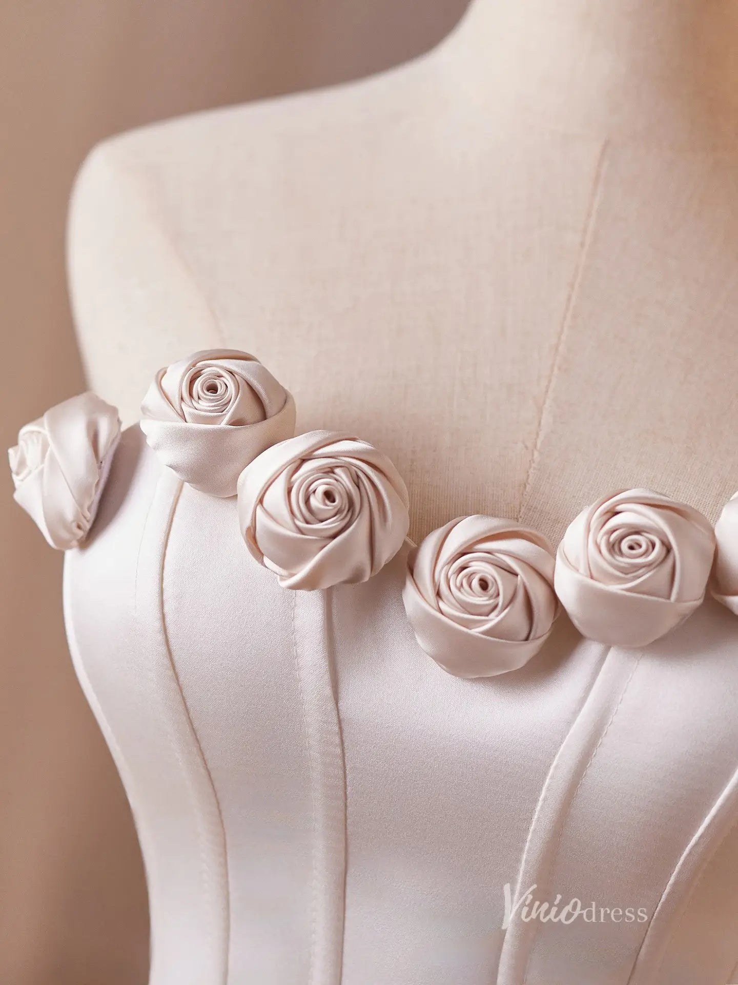 Ivory Satin Rose Bustier Top Corsets with Structured Boning & Lace-Up Back – BJ098-prom dresses 2025 -Viniodress-Ivory-Custom Size-