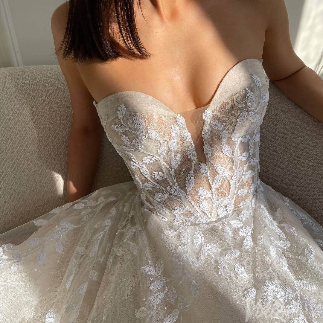 Ivory Strapless Lace Applique Wedding Dresses Sweetheart Outdoor Bridal Gown AW1033-wedding dresses 2025 -Viniodress-Ivory-Custom Size-
