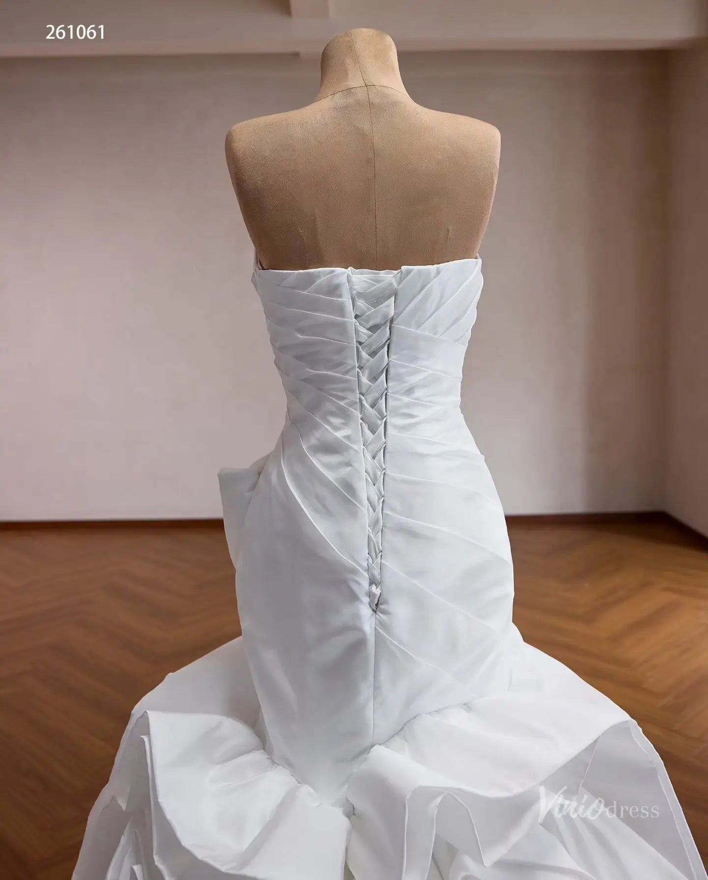 Ivory Strapless Ruched Mermaid Wedding Dress with Sculptural Rosette Ruffles – 261061-wedding dresses 2026-Viniodress-Ivory-Custom Size – Add Measurements in Cart-