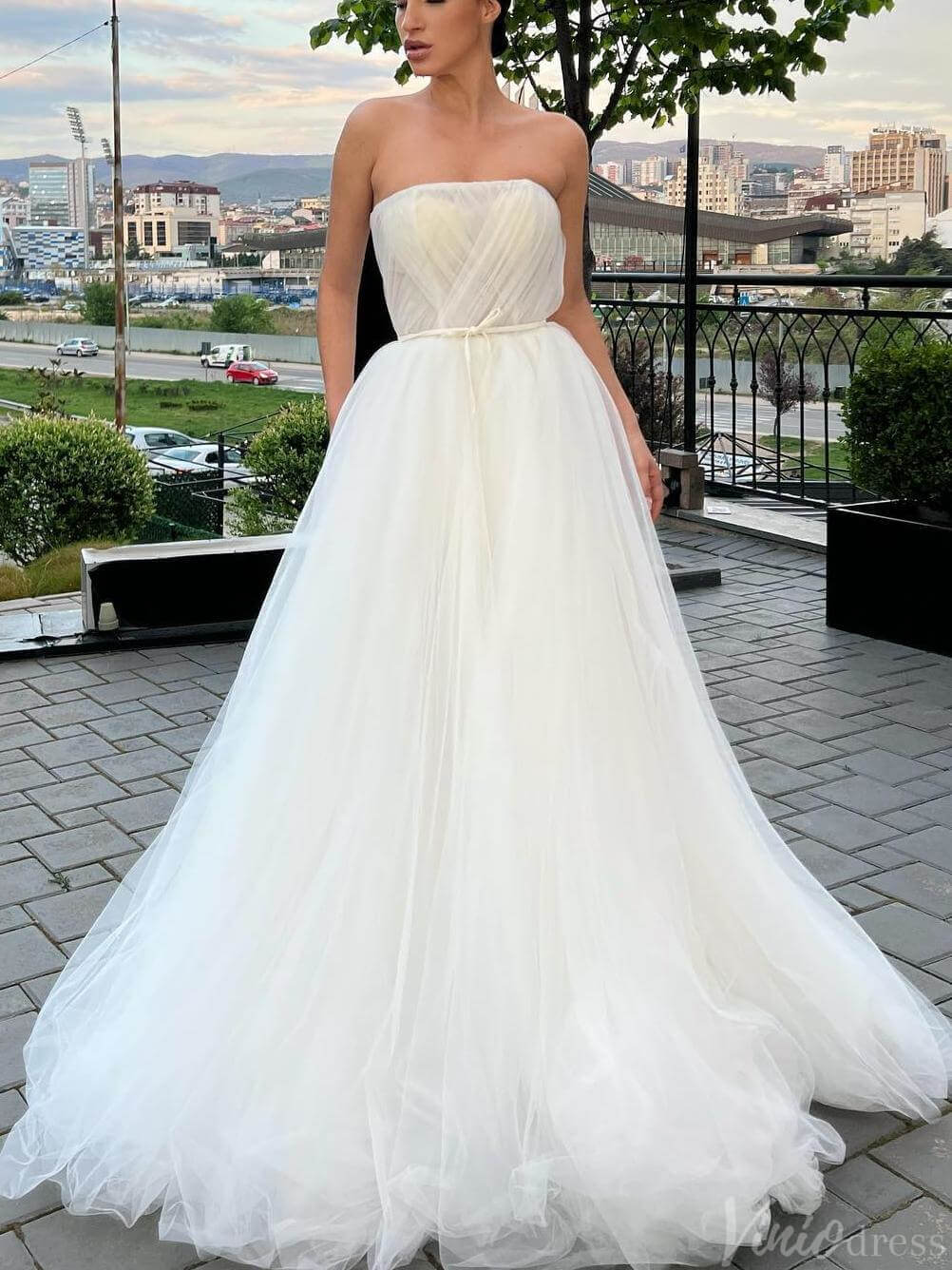 Ivory Strapless Ruched Wedding Dresses Outdoor Bridal Gown VW2167-wedding dresses 2025 -Viniodress-Ivory-Custom Size-
