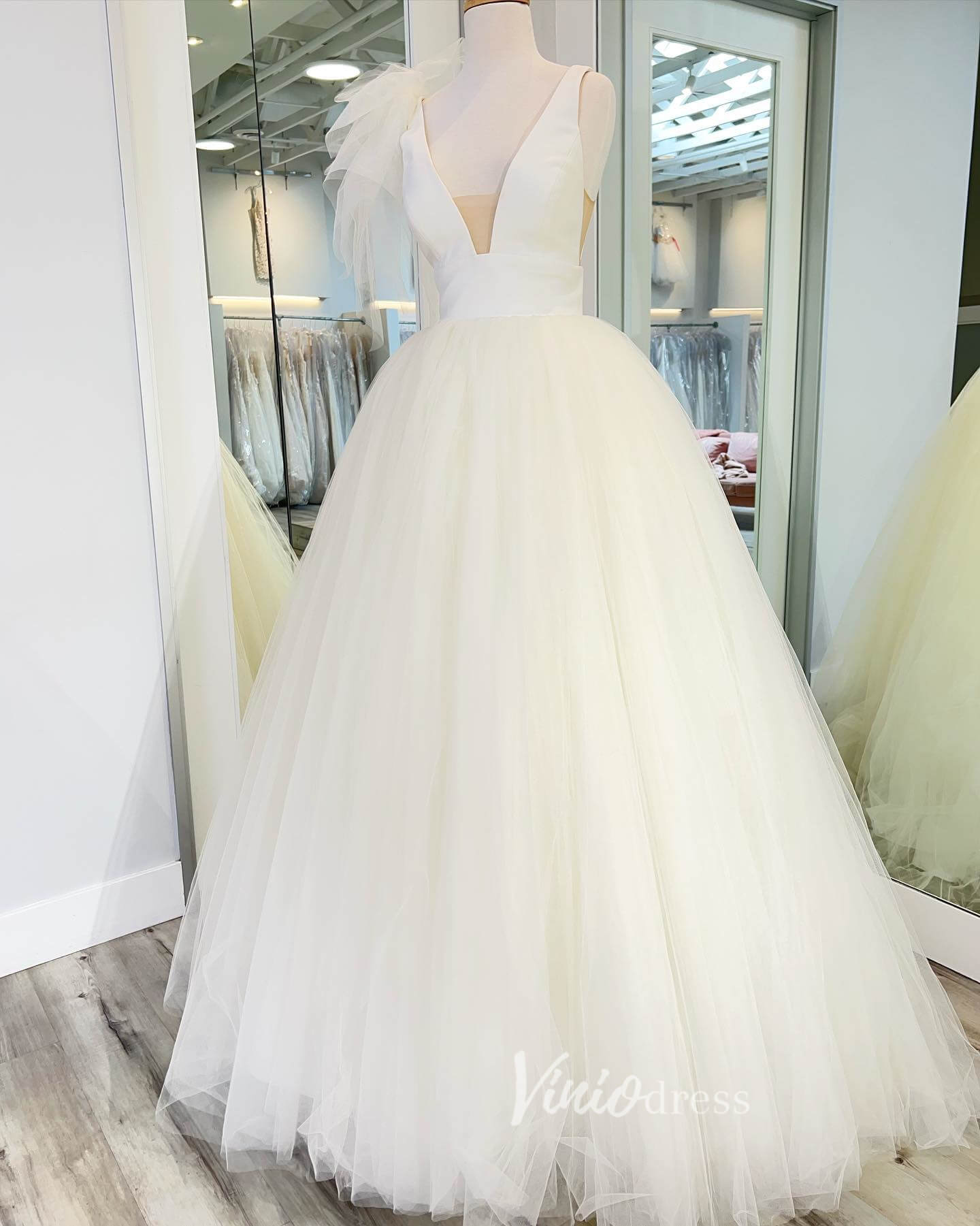 Ivory Tulle Prom Dresses Plunging V-Neck Evening Gown FD3196-prom dresses 2025 -Viniodress-Ivory-Custom Size-