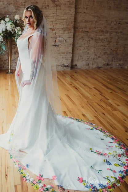 Ivory Tulle Wedding Veil with Colorful Floral Embroidered Edge, Chapel Length – VV002