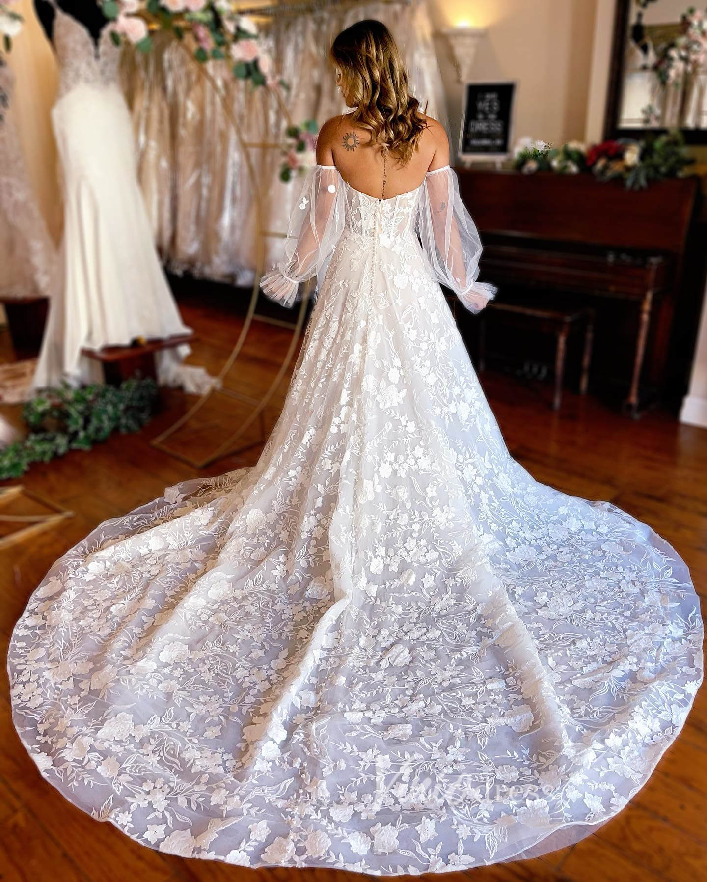 Ivory White Strapless Lace Applique Wedding Dresses Sheer Removable Sleeve VW2212-wedding dresses 2025 -Viniodress-Ivory-Custom Size-