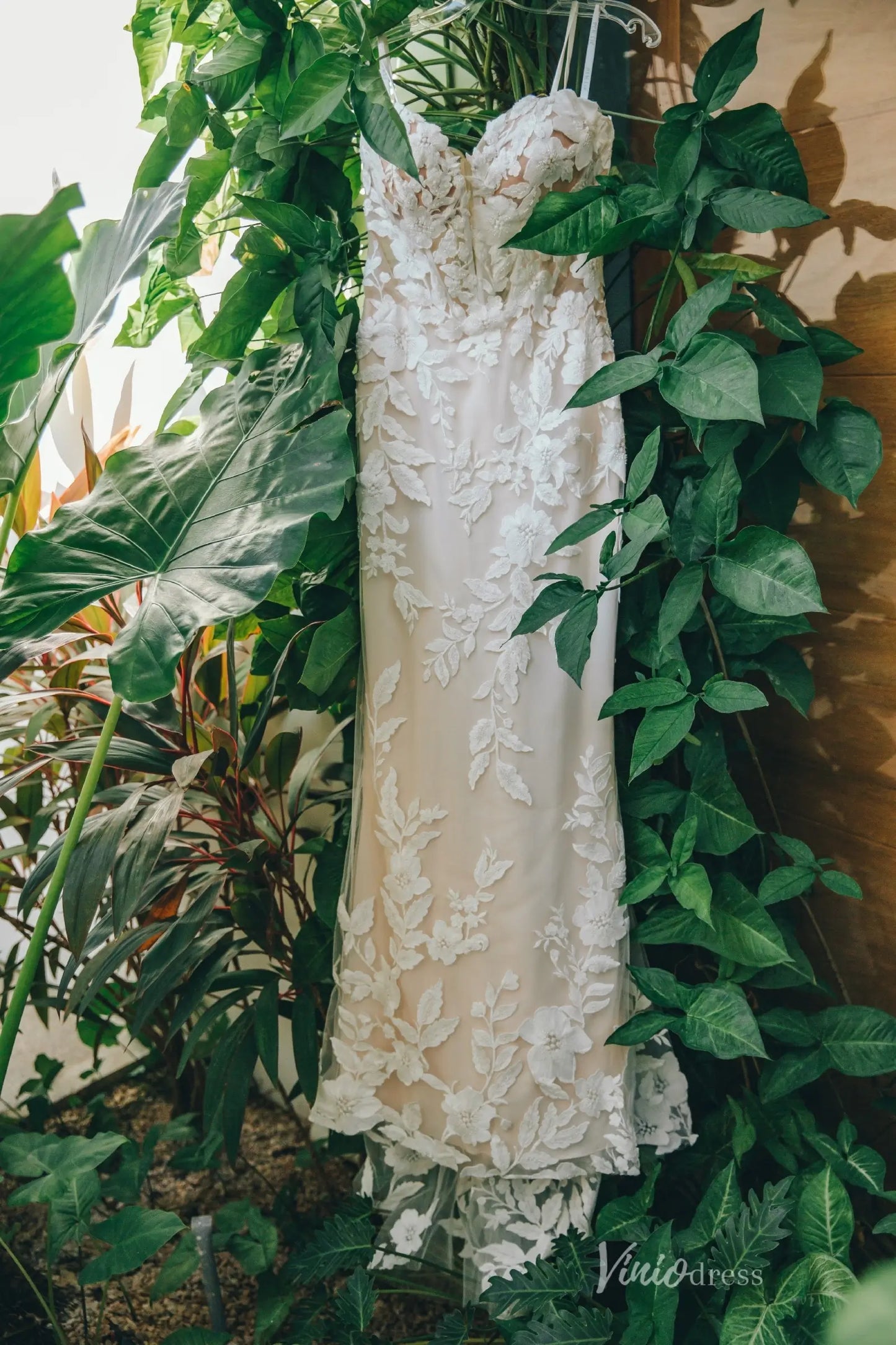 Lace Appliqued Mermaid Boho Wedding Dress Strapless Beaded Bridal Gown ML141-wedding dresses 2025 -Viniodress-Nude-Strapless-Custom Size