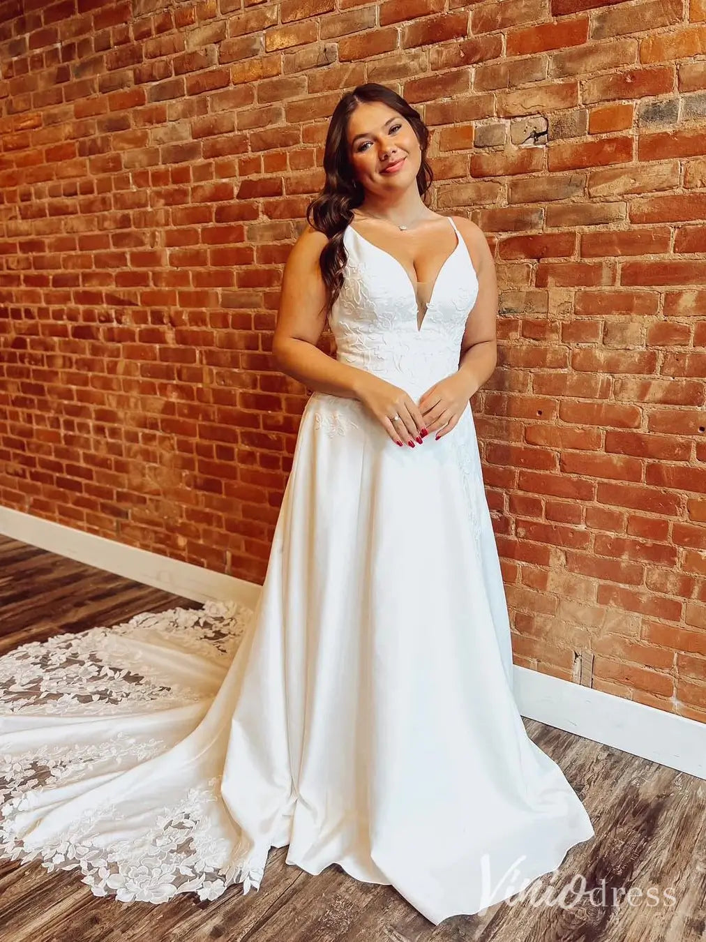 Lace Appliqued Satin Wedding Dress with Spaghetti Straps, Pockets, Plunging V Neck, Chapel Train – LA110-prom dresses 2025 -Viniodress-Ivory-Custom Size-