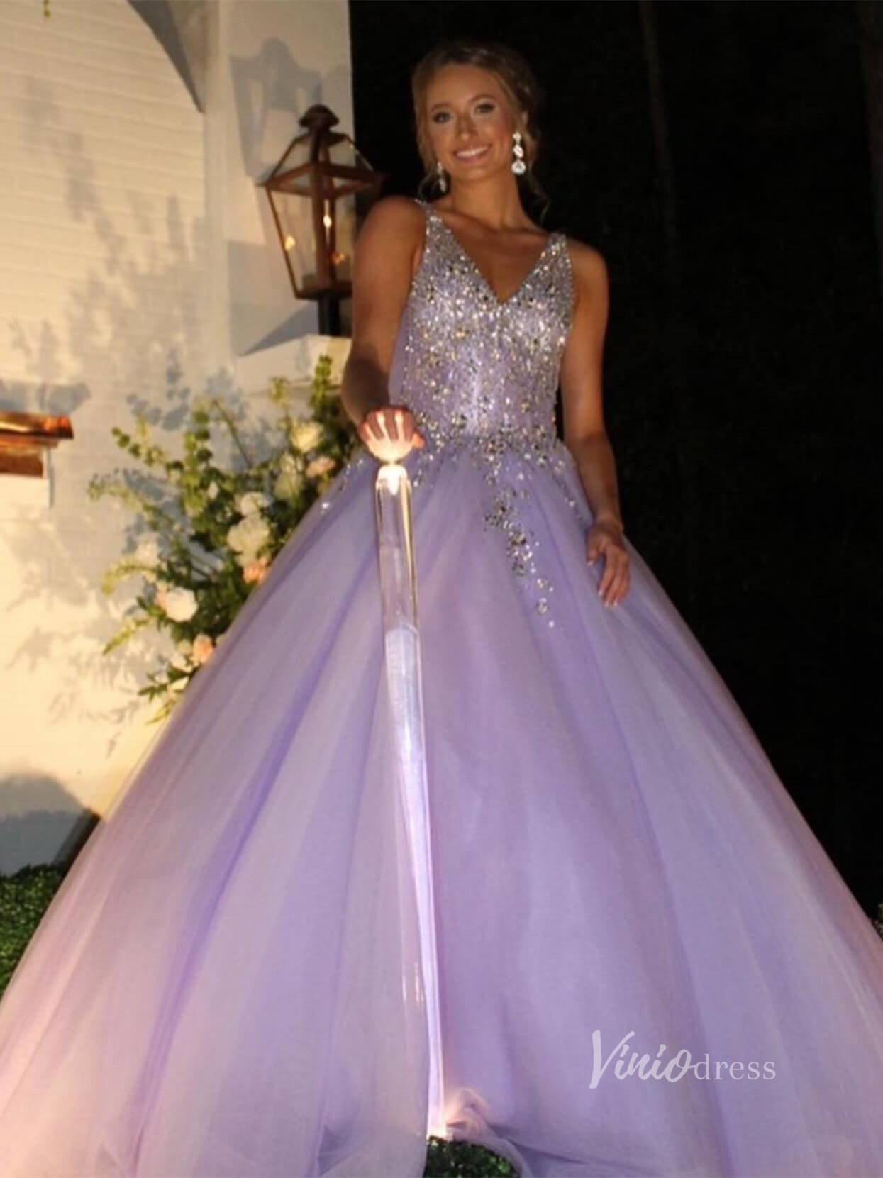 Prom Dress 2025 Lavender Beaded Prom Dresses 2024 V-Neck Formal Gown FD3319-unique prom dresses-Lavender-Custom Size-Viniodress