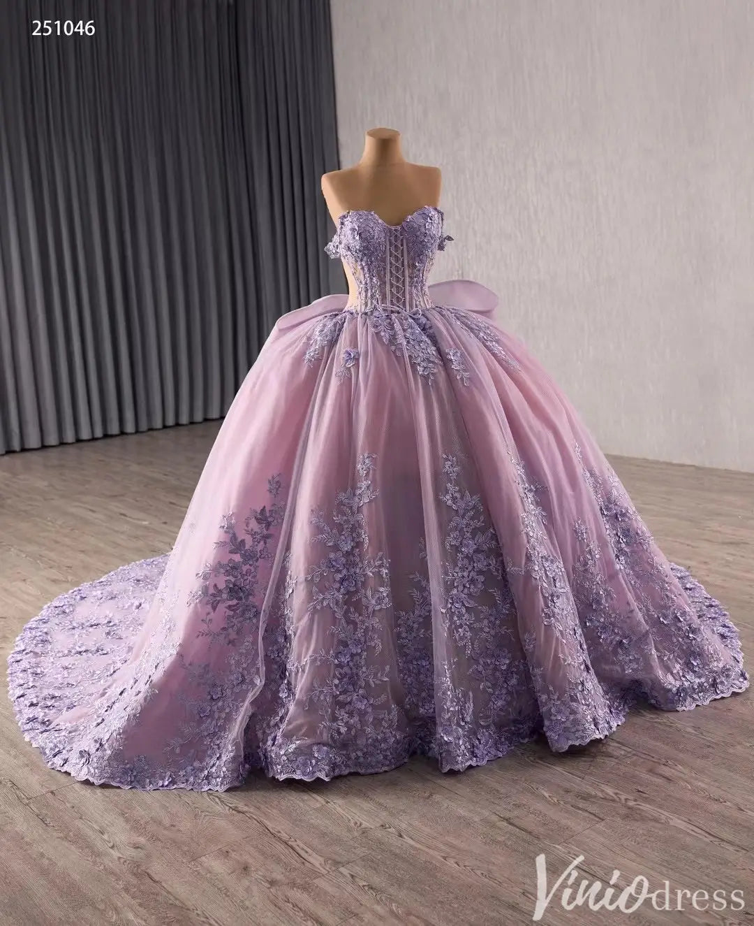 Lavender Floral Lace Quinceañera Dress with Corset Bodice and Chapel Train – Style 251046-Quinceanera Dresses 2025 -Viniodress-Lavender-Custom Size-