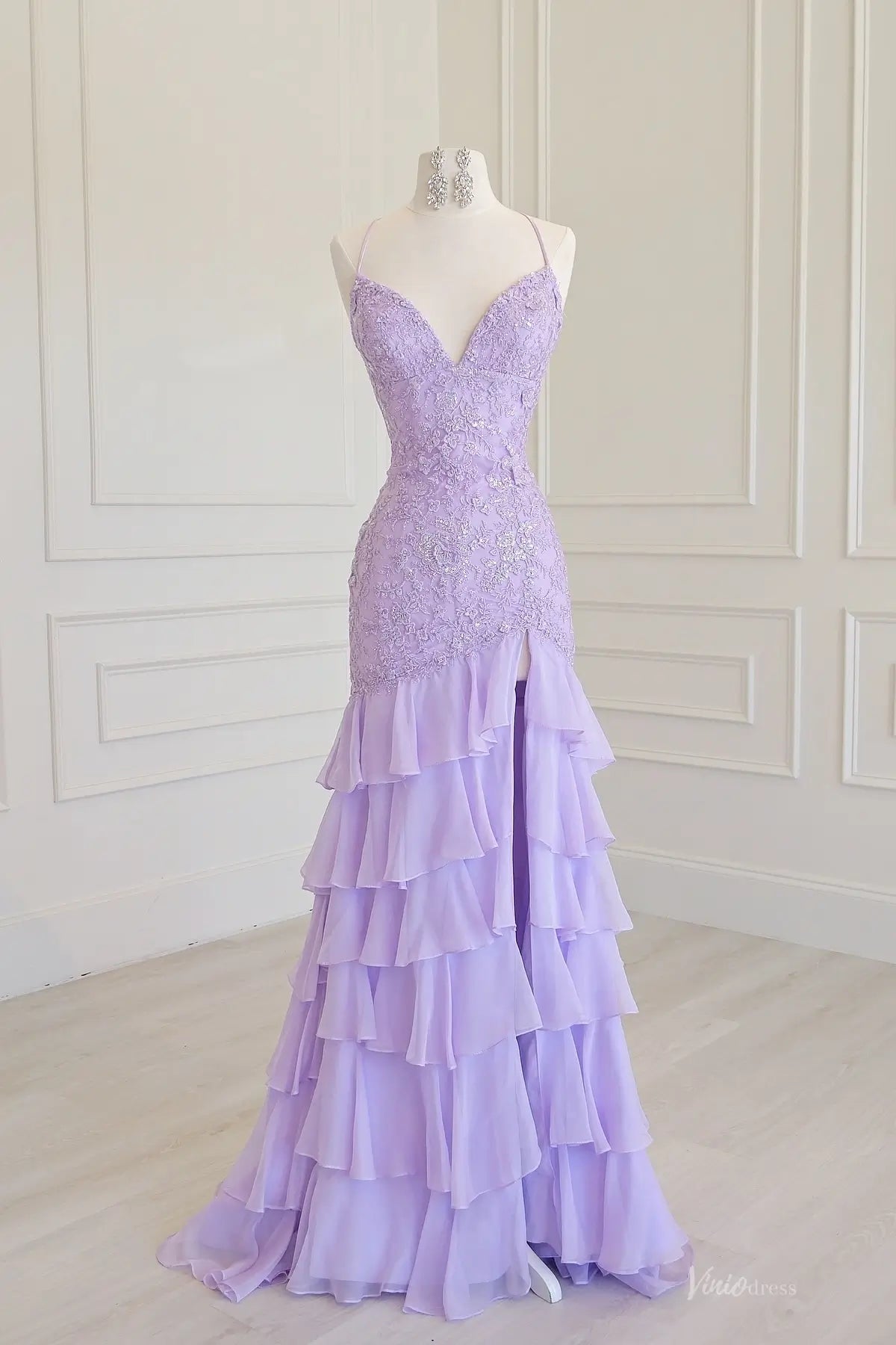 Lavender Lace Sheath Prom Dress with Spaghetti Straps, Tiered Bottom & V-Neck - FD5078B-prom dresses 2026-Viniodress-Lavender-Custom Size – Add Measurements in Cart-