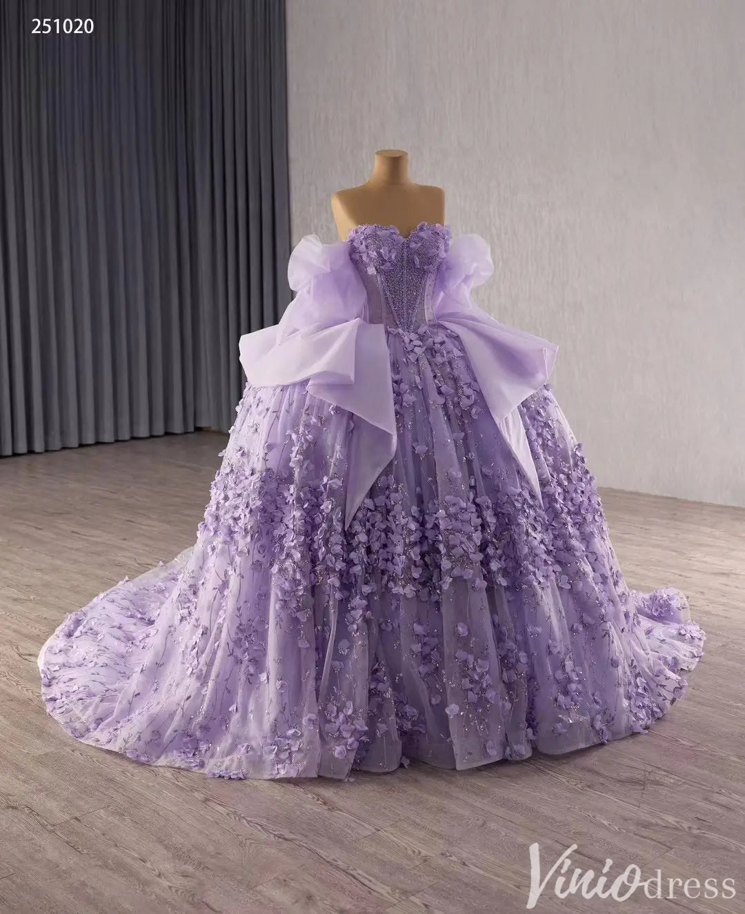Lavender Quinceañera Dress with 3D Floral Appliqué and Beaded Corset – Style 251020-Quinceanera Dresses 2025 -Viniodress-Lavender-Custom Size-
