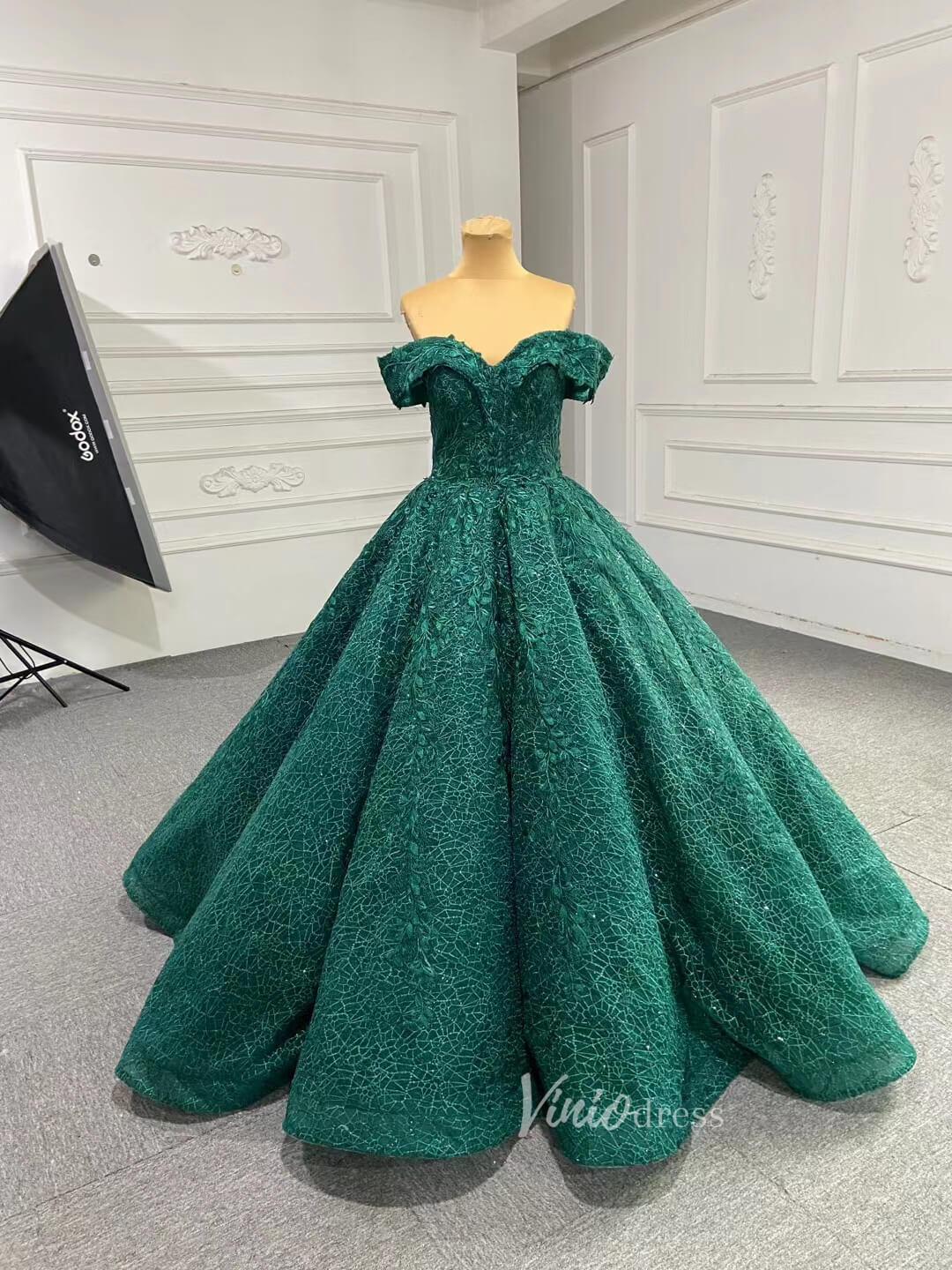 Lavender Sweet 16 Dresses Ball Gowns 66601 Off the Shoulder-Quinceanera Dresses 2025 -Viniodress-Lilac-Custom Size-