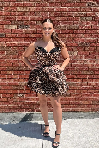 Leopard Print Strapless Homecoming Dress with Corset Bodice, Black Lace Trim & Tiered Skirt – H1154-Homecoming Dresses 2025 -Viniodress-Champagne-Custom Size-