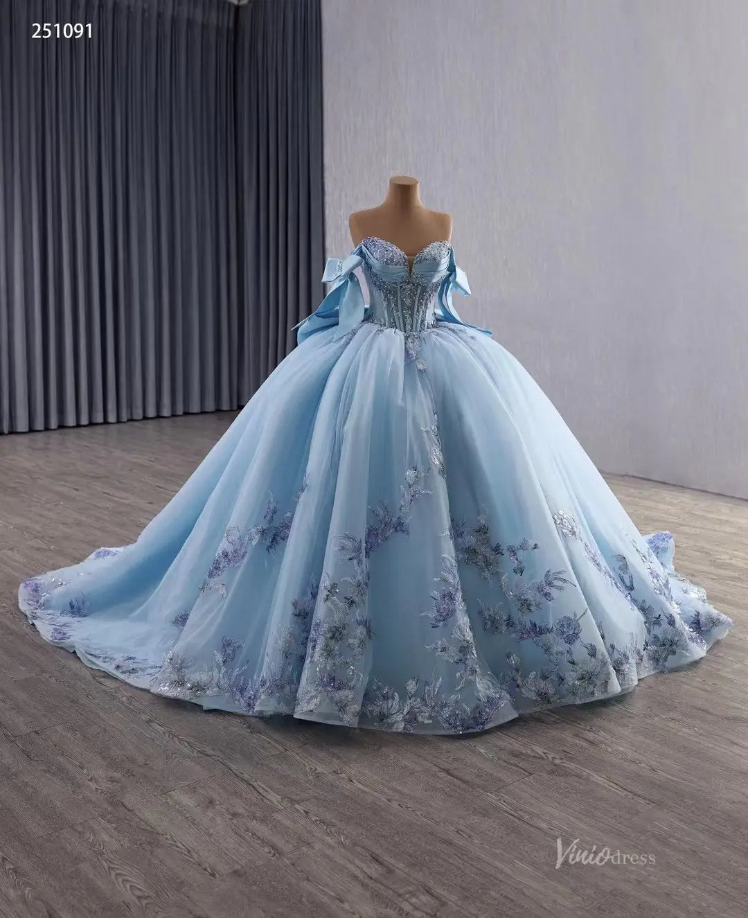 Light Blue Quinceañera Dress | Off-Shoulder Sparkly Debutante Ball Gown with Bow Sleeves 251091-Quinceanera Dresses 2025 -Viniodress-Light Blue-Custom Size-