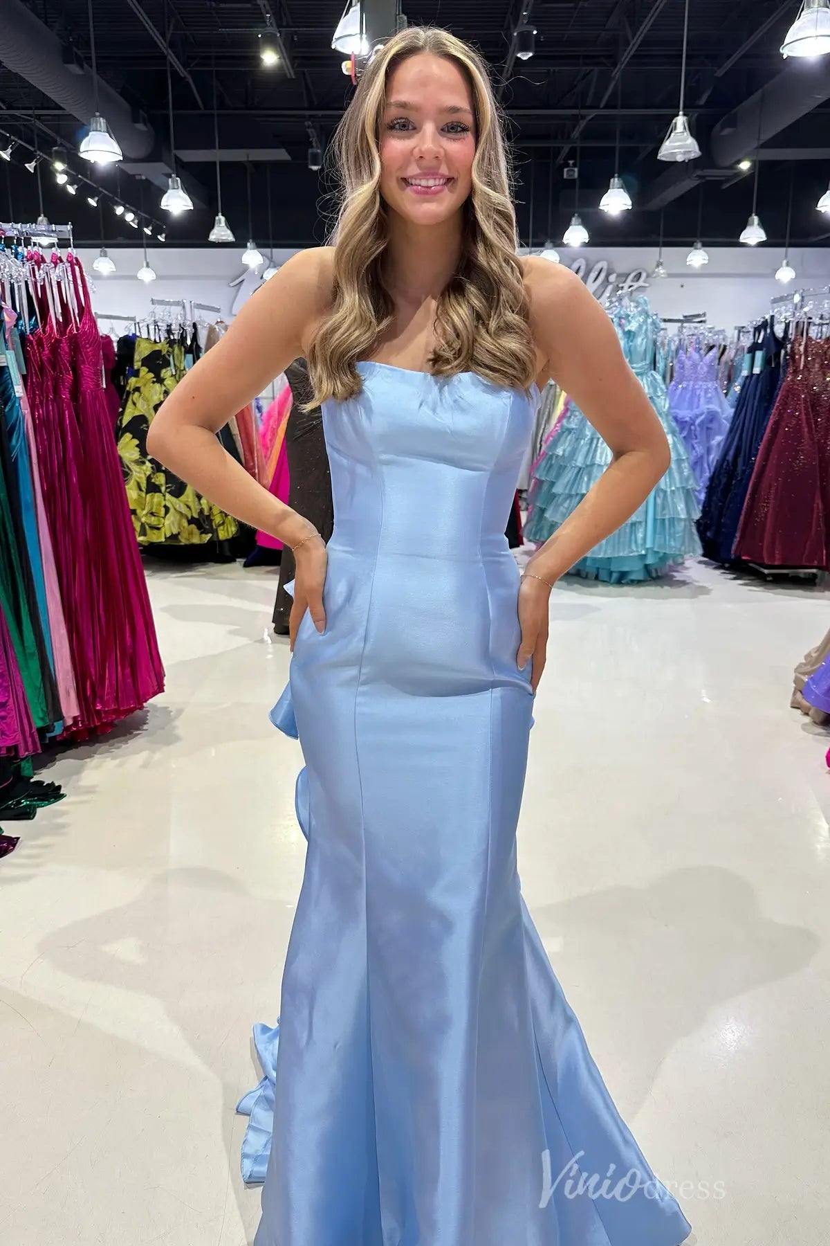 Light Blue Strapless Satin Mermaid Prom Dress with Ruffle Back and Sweep Train – SS032-prom dresses 2025 -Viniodress-Light Blue-Custom Size-