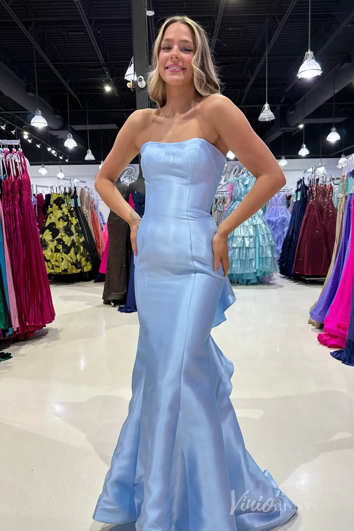 Light Blue Strapless Satin Mermaid Prom Dress with Ruffle Back and Sweep Train – SS032-prom dresses 2025 -Viniodress-Light Blue-Custom Size-