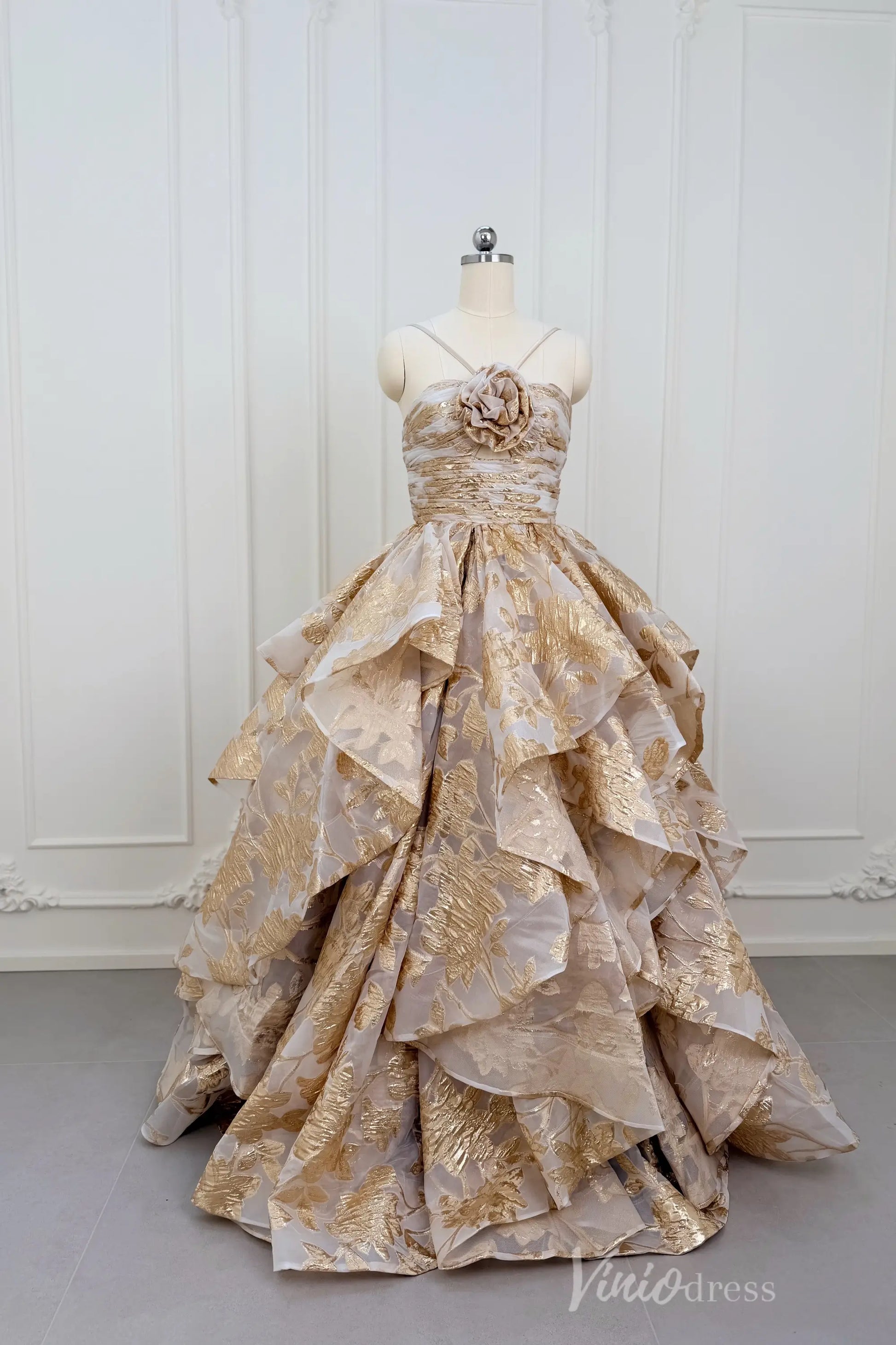 Light Gold Jacquard Ball Gown Prom Dress with Rosette Bodice & Dramatic Tiered Skirt – LY002-Prom Dresses 2026-Viniodress-Light Gold-Custom Size – Add Measurements in Cart-