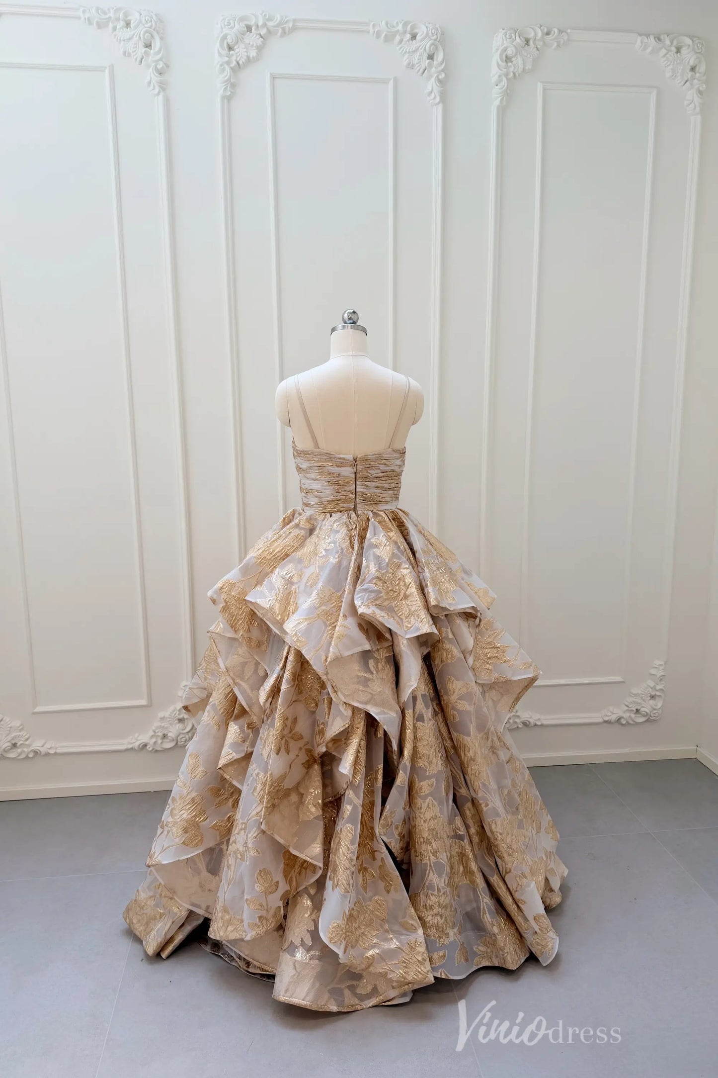 Light Gold Jacquard Ball Gown Prom Dress with Rosette Bodice & Dramatic Tiered Skirt – LY002-Prom Dresses 2026-Viniodress-Light Gold-Custom Size – Add Measurements in Cart-