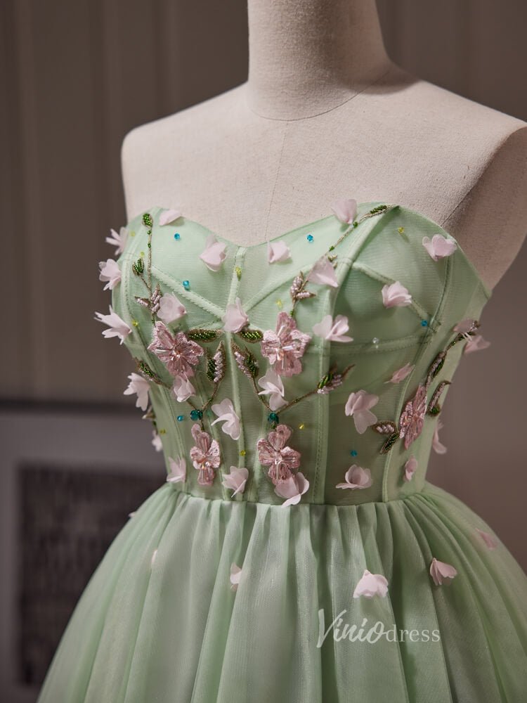Light Green Floral Lace Applique Homecoming Dresses Strapless Boned Bo Viniodress Light Green Floral Lace Applique Homecoming Dresses Strapless Boned Bo Viniodress