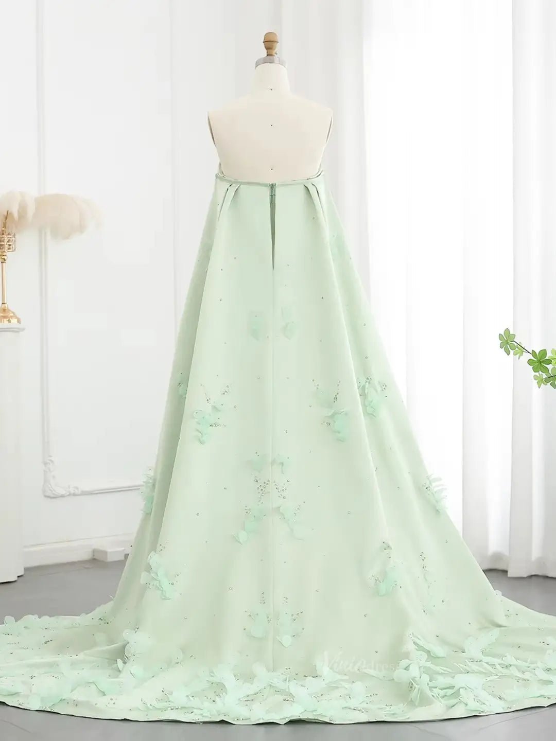 Light Green Satin Prom Dresses Elegant Cape Train Formal Dresses with 3D Flowers BD041-Evening Dresses 2025 -Viniodress-Light Green-US 2-