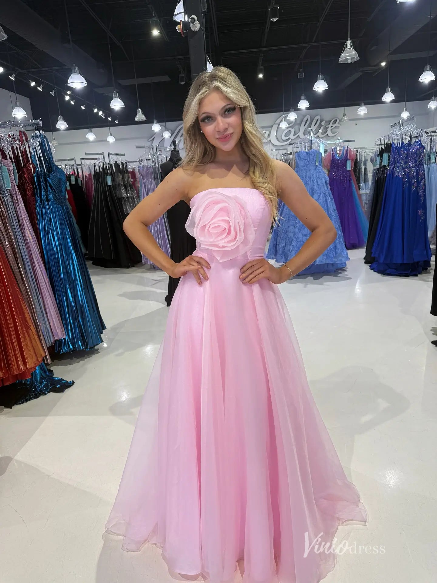 Light Pink Strapless Organza Prom Dress with Oversized Rosette Appliqué – FD5190-prom dresses 2025 -Viniodress-Pink-Custom Size-