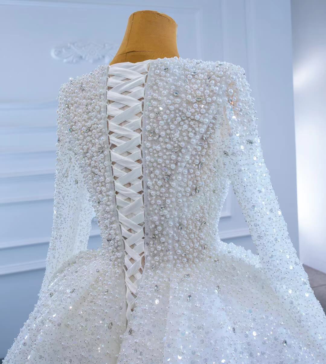 Long Sleeve Pearl Beaded Wedding Dresses Ball Gown V-neck 67265-wedding dresses-Viniodress-Viniodress