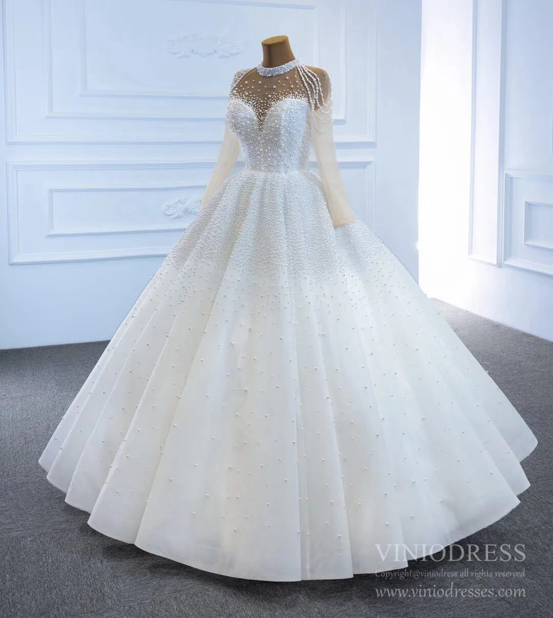 Long Sleeve Pearls Wedding Dresses Luxury Arabic Bridal Gown 67198 –  Viniodress