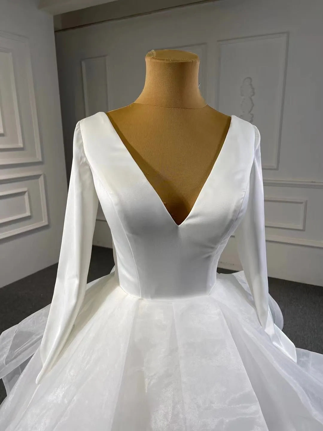 Long Sleeve Ruffled Tulle Wedding Dress Simple V-neck Ball Gown 67310-wedding dresses 2025 -Viniodress-Ivory-Custom Size-