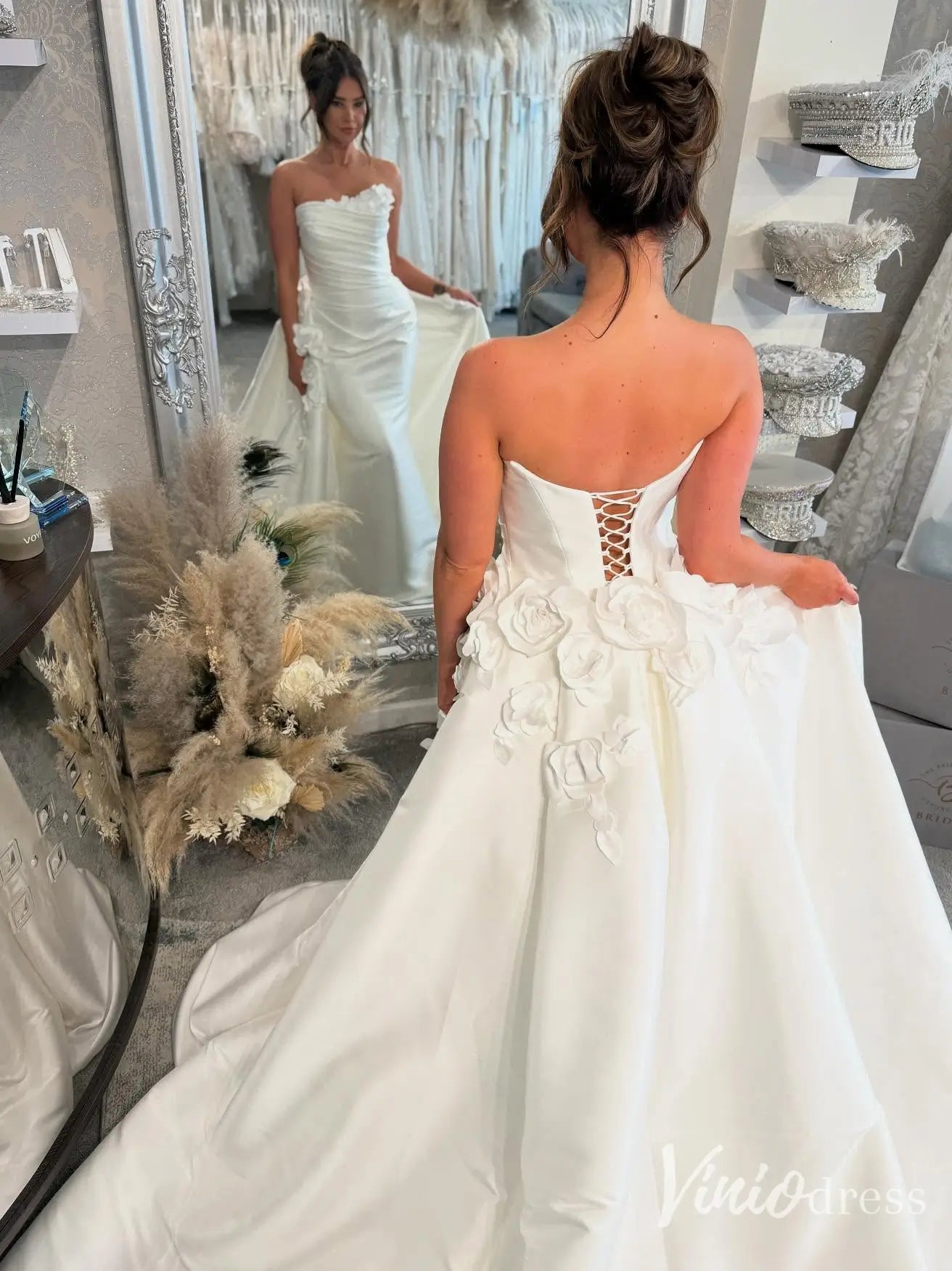 Luxury 2 in 1 Satin Mermaid Wedding Dresses with Detachable Overskirt, Handmade Flower Appliques, Chapel Train, Ruched Bodice – VW2610-wedding dresses 2025 -Viniodress-Ivory-Custom Size-