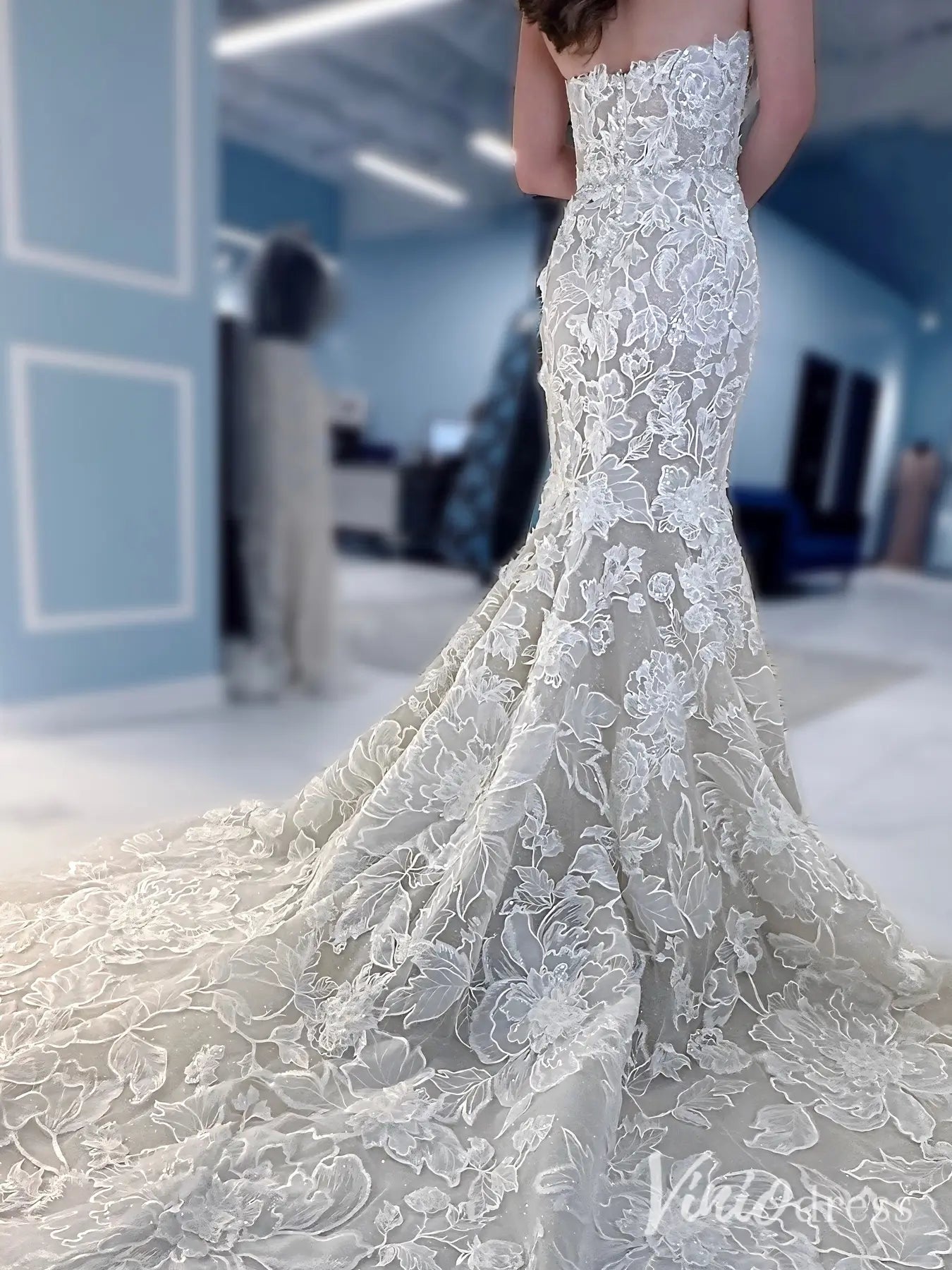 Luxury 3D Floral Mermaid Wedding Dress with Plunging Neckline and Detachable Off-Shoulder Sleeves – ML127-wedding dresses 2025 -Viniodress-Nude-Custom Size-