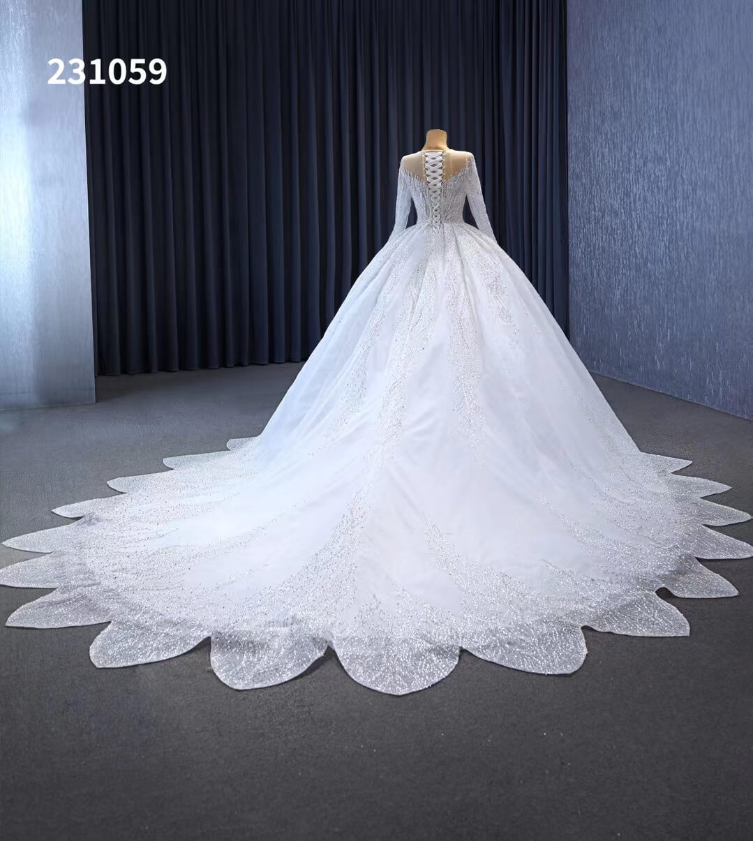 Luxury Beaded Lace Wedding Dresses Long Sleeve Bridal Gown Cathedral Train 231059-wedding dresses-Viniodress-Viniodress