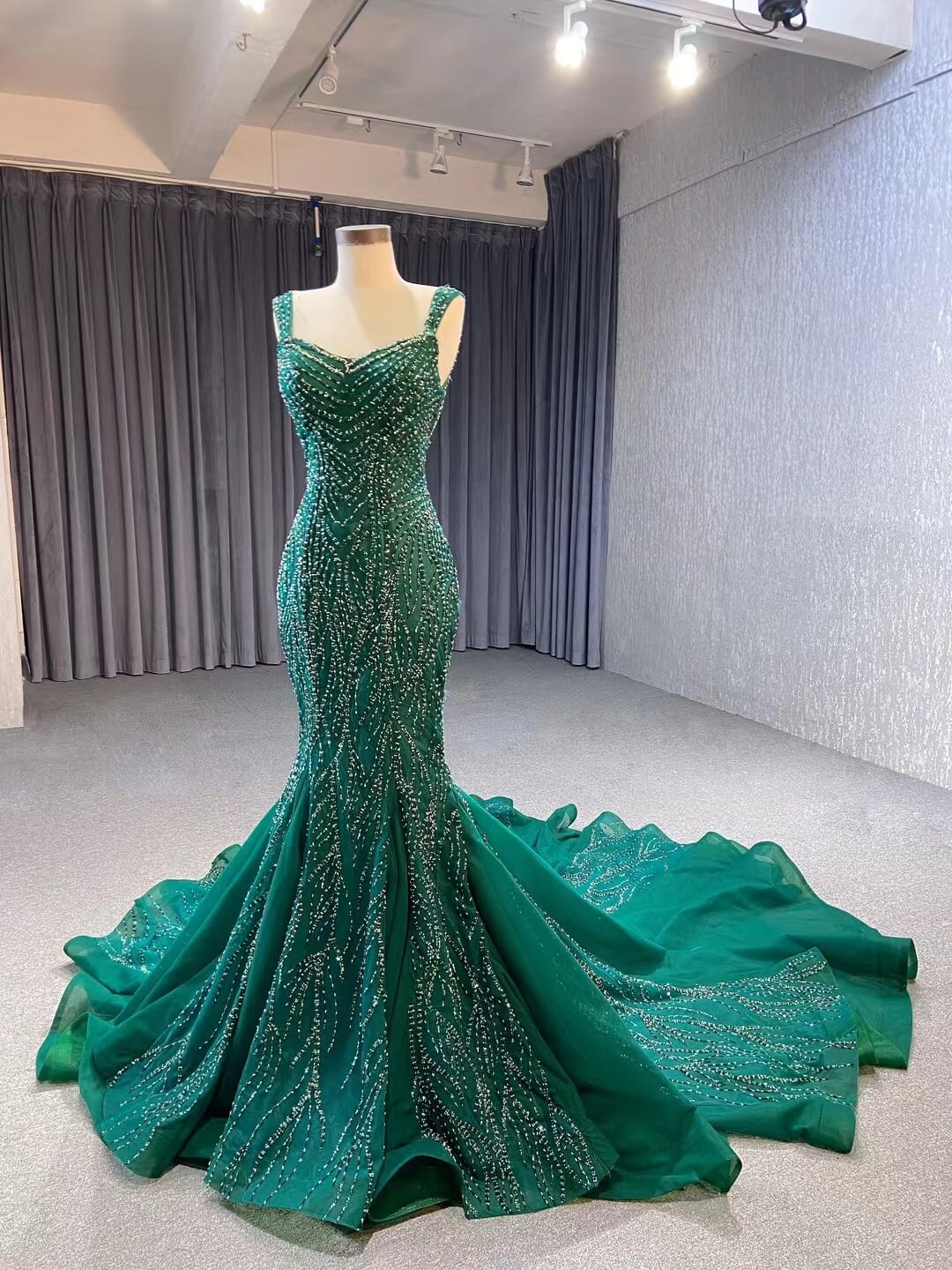 Luxury Beaded Mermaid White Wedding Dresses 222147-wedding dresses 2025 -Viniodress-Green-Custom Size-