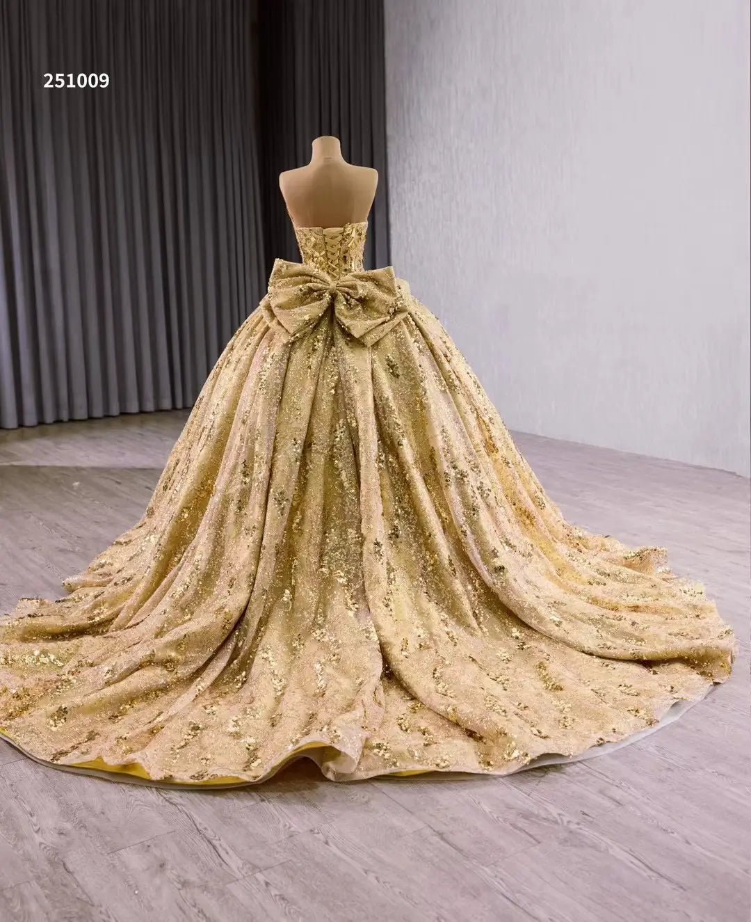 Luxury Gold Wedding Gown Strapless Debutante Dress with Bow 251009-Quinceanera Dresses 2025 -Viniodress-Gold-Custom Size-