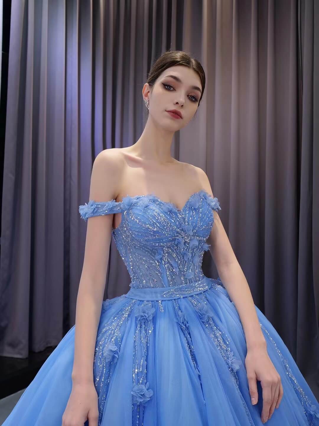 Luxury Light Blue Cinderella Ball Gown Beaded Princess Quinceanera Dre Viniodress Luxury Light Blue Cinderella Ball Gown Beaded Princess Quinceanera Dre Viniodress