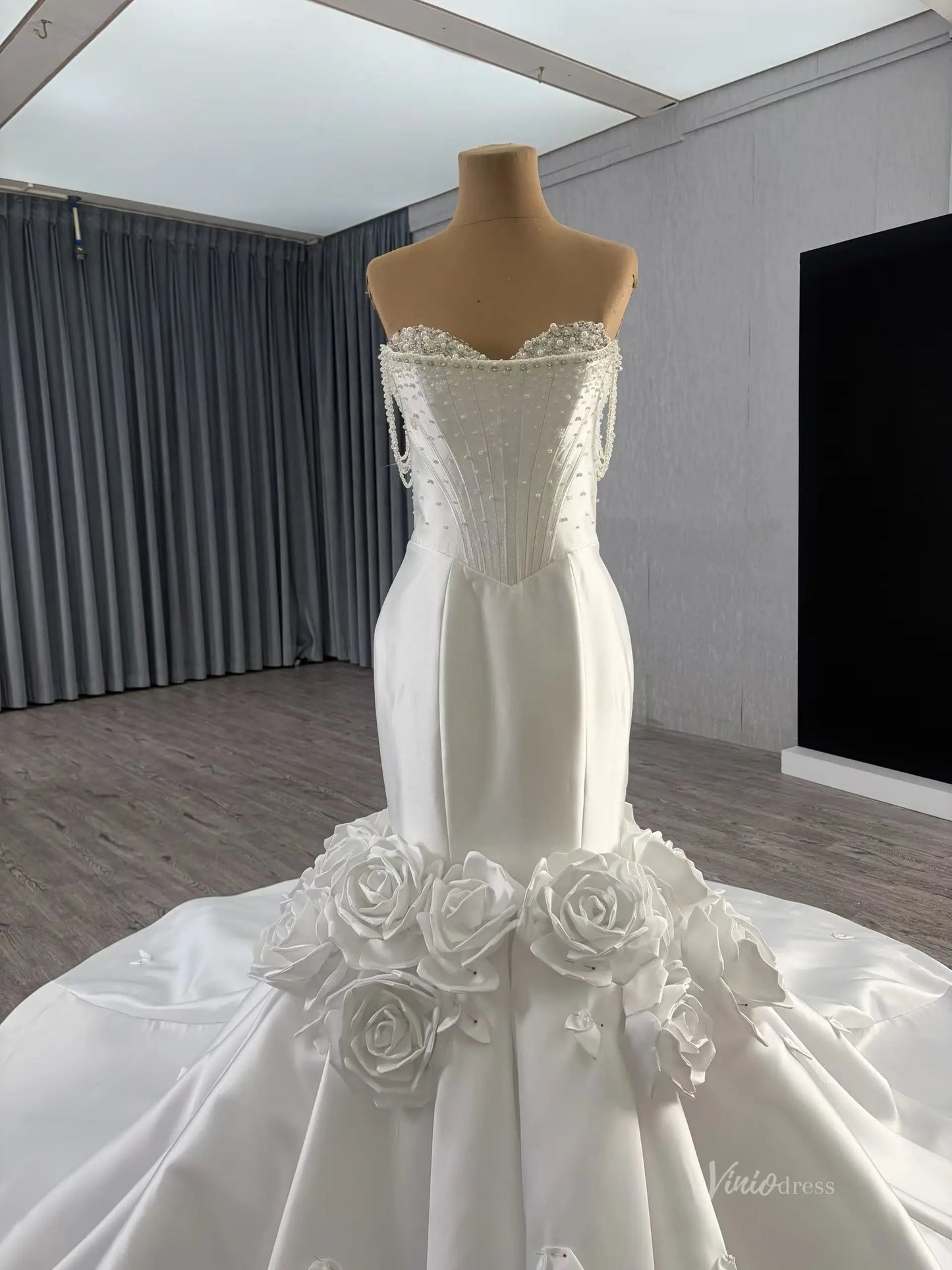 Luxury Mikado Trumpet Mermaid Wedding Dress Basque Waist, Petal Flowers & Boned Beaded Bodice 251099-wedding dresses 2026-Viniodress-Ivory-Satin-Custom Size