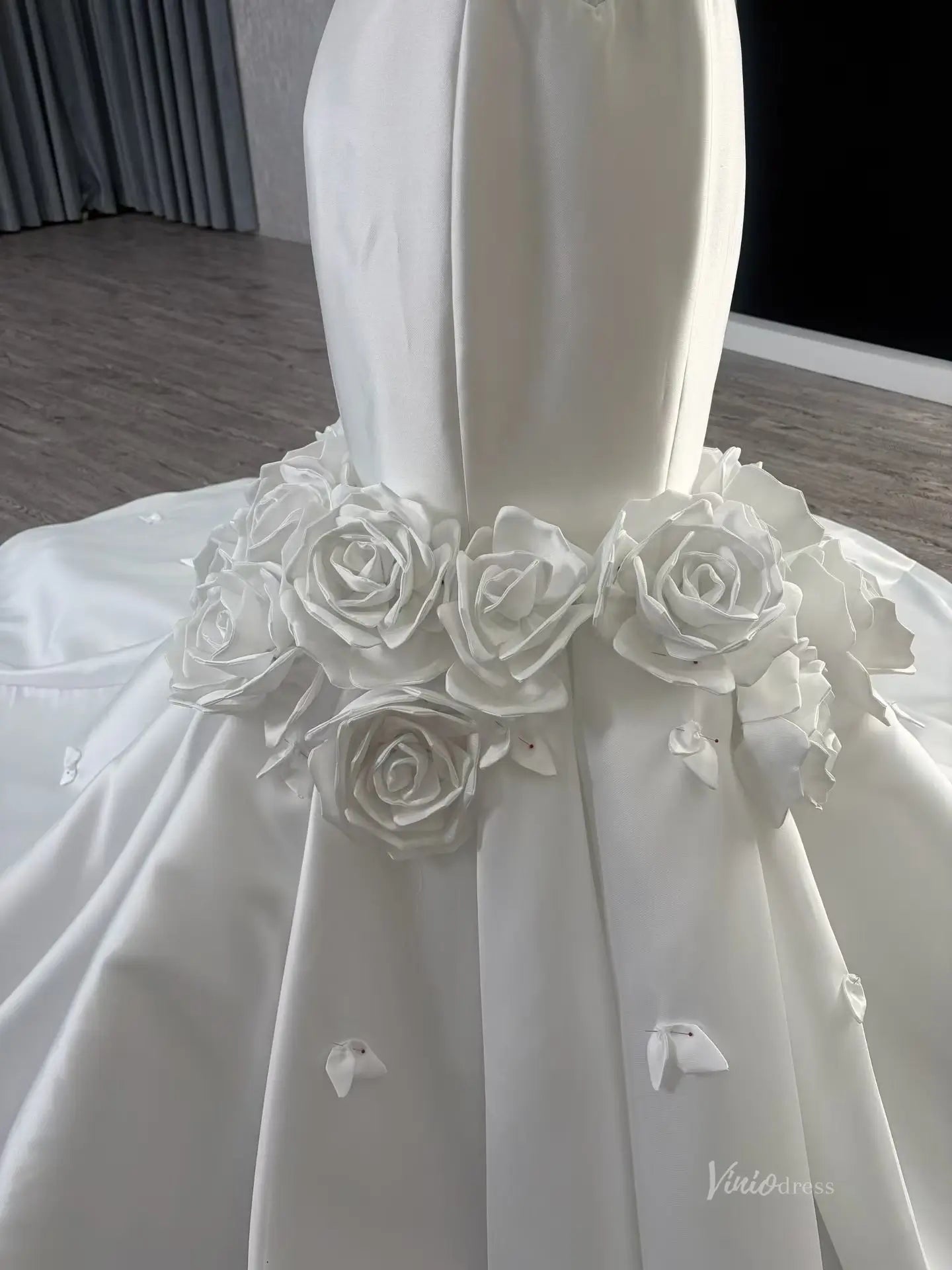 Luxury Mikado Trumpet Mermaid Wedding Dress Basque Waist, Petal Flowers & Boned Beaded Bodice 251099-wedding dresses 2026-Viniodress-Ivory-Satin-Custom Size