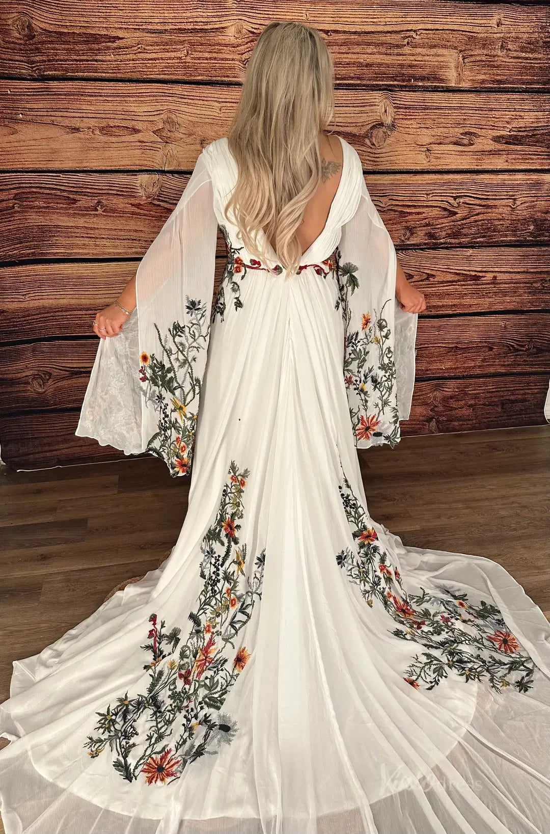 Meadow Floral Whimsical Wedding Dress | Nature-Inspired Gown with Flare Sleeves FW151-wedding dresses 2025 -Viniodress-Ivory-Custom Size-
