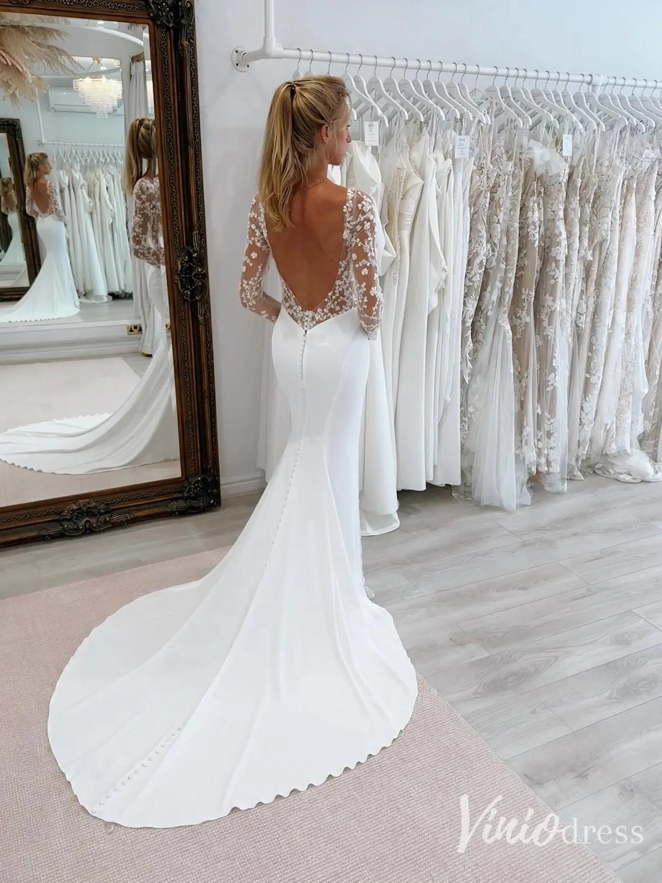 Minimalist Crepe Mermaid Wedding Dress with Illusion Long Sleeves and Backless Design – VW2615-wedding dresses 2025 -Viniodress-Ivory-Custom Size-