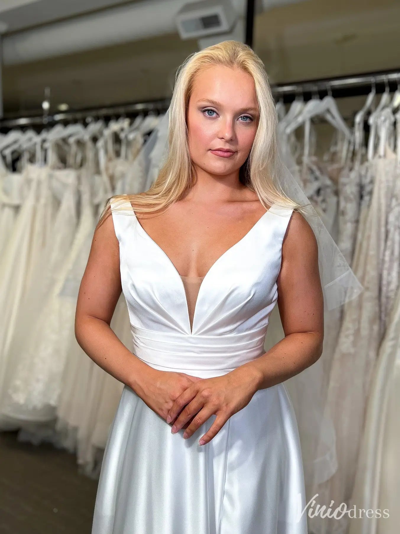 Minimalist Satin Wedding Dress with Deep V Neck, Wide Waistband and Thigh Slit – VW2600-wedding dresses 2025 -Viniodress-White-Custom Size-