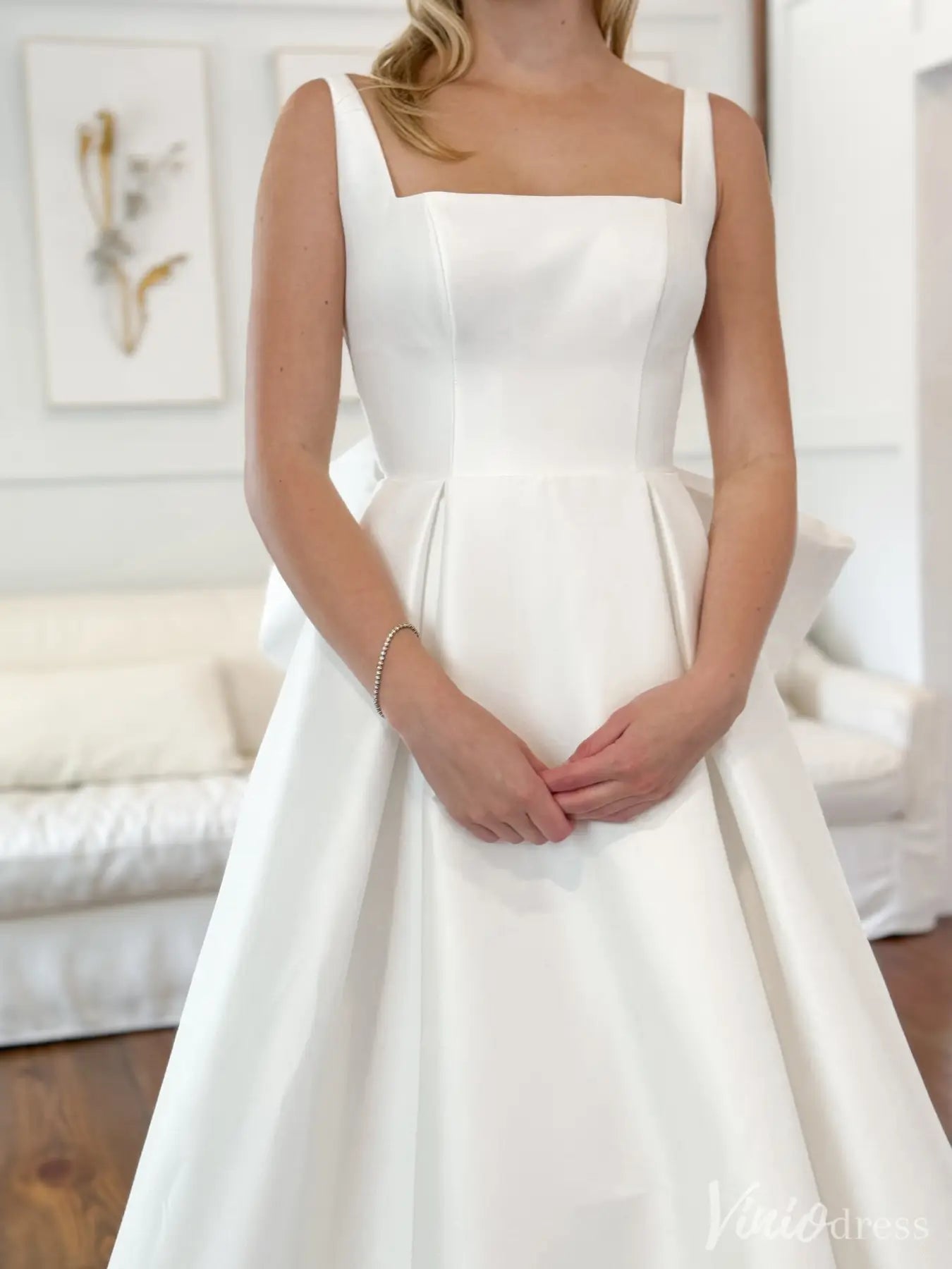 Modern A-Line Wedding Dress with Square Neckline and Oversized Bow – VW2529-wedding dresses 2025 -Viniodress-White-Custom Size-