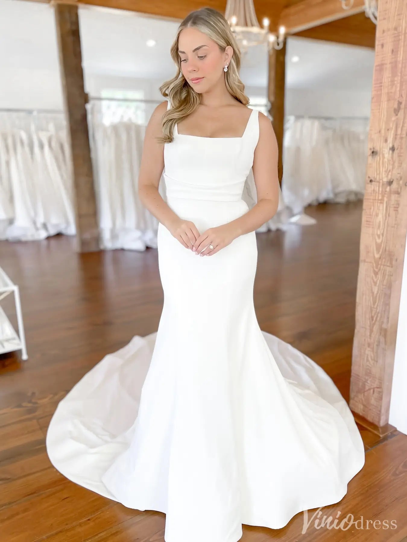 Modern Fit-and-Flare Wedding Dress with Square Neckline – VW2530-wedding dresses 2025 -Viniodress-White-Custom Size-