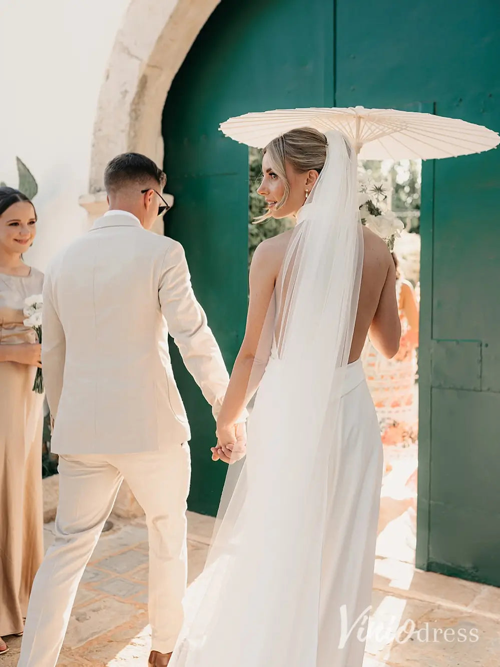 Modern Halter Crepe Wedding Dress with Deep V-Neckline and Open Back – MN103-wedding dresses 2025 -Viniodress-Ivory-Custom Size-