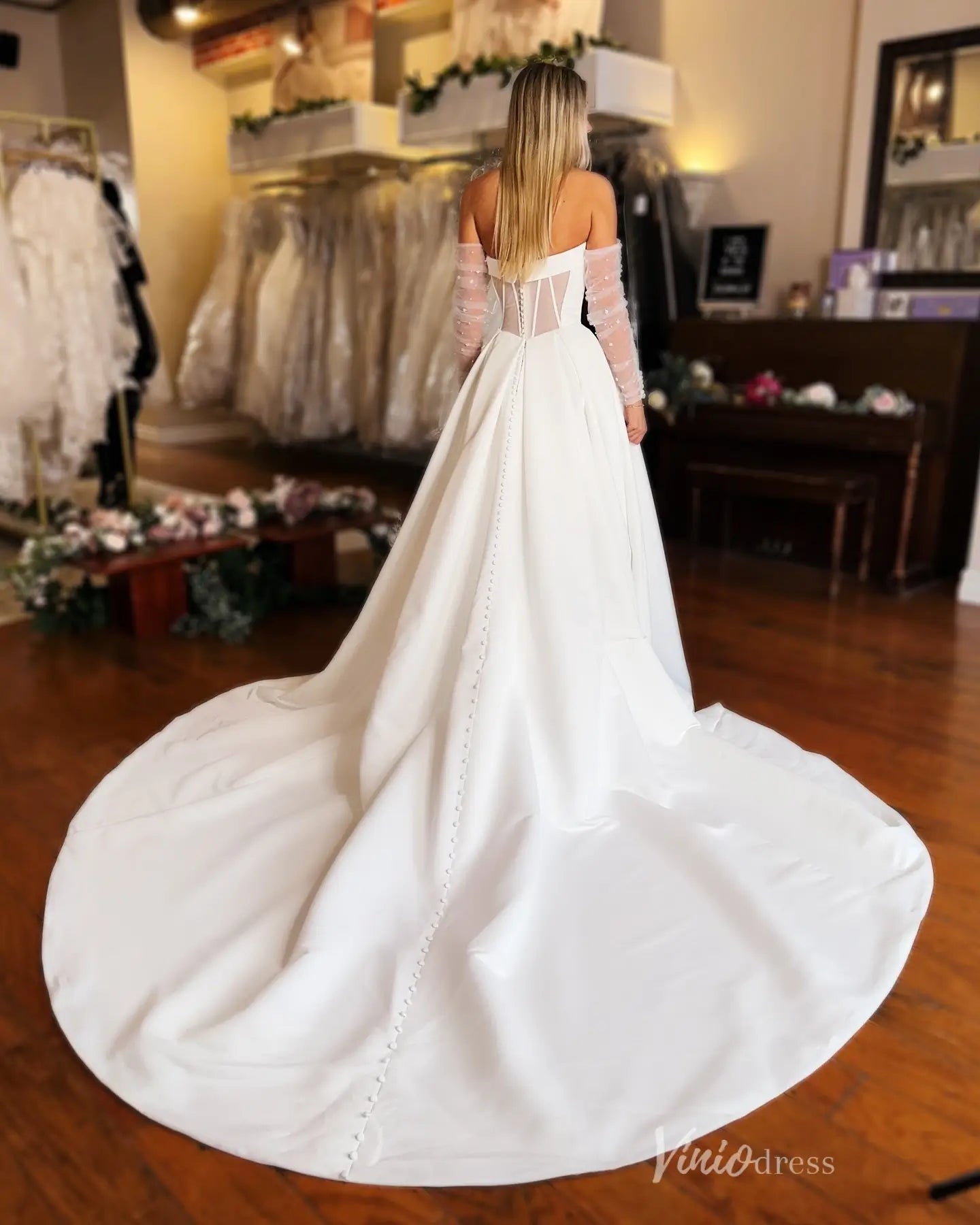 Ivory Satin A-Line Wedding Dress with High Slit & Chapel Train MS130 Viniodress Ivory Satin A-Line Wedding Dress with High Slit & Chapel Train MS130 Viniodress