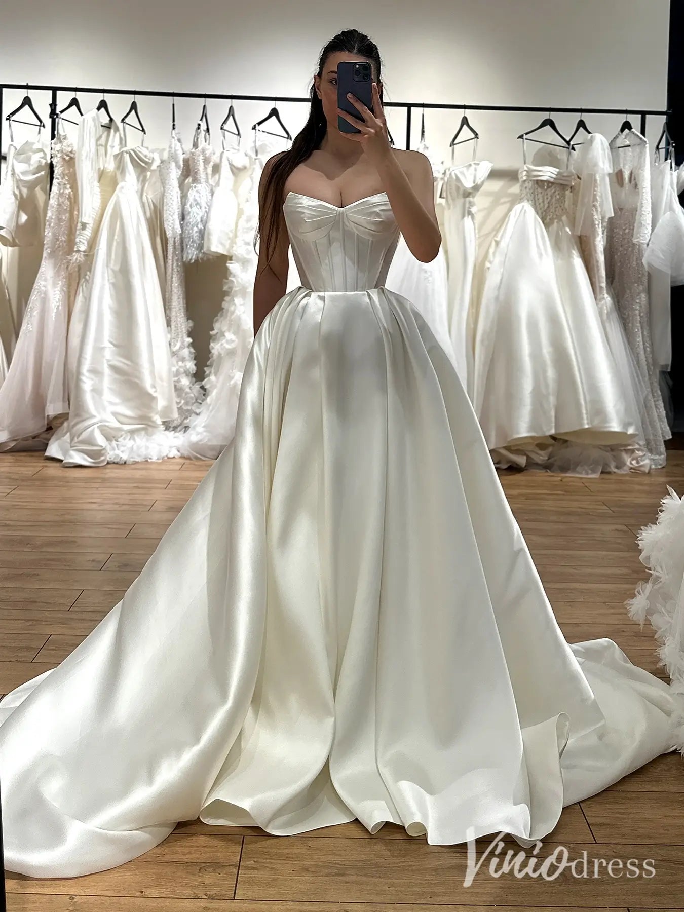 Modern Satin Wedding Gown with Sweetheart Boned Bodice and Slit Skirt – MS120-wedding dresses 2025 -Viniodress-Ivory-Custom Size-