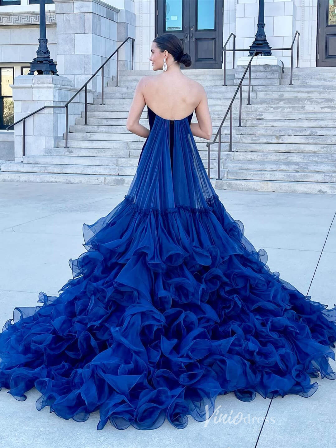 Navy Blue Velvet Mermaid Prom Dresses Tiered Tulle Cathedral Train FD2687-prom dresses 2025 -Viniodress-Navy Blue-Custom Size-