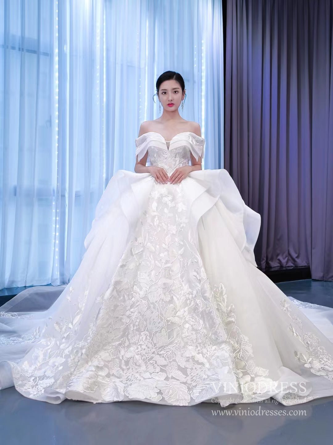 Off Shoulder Lace Applique Wedding Gown Dubai Wedding Dress 67344-wedding dresses 2025 -Viniodress-Ivory-Custom Size-