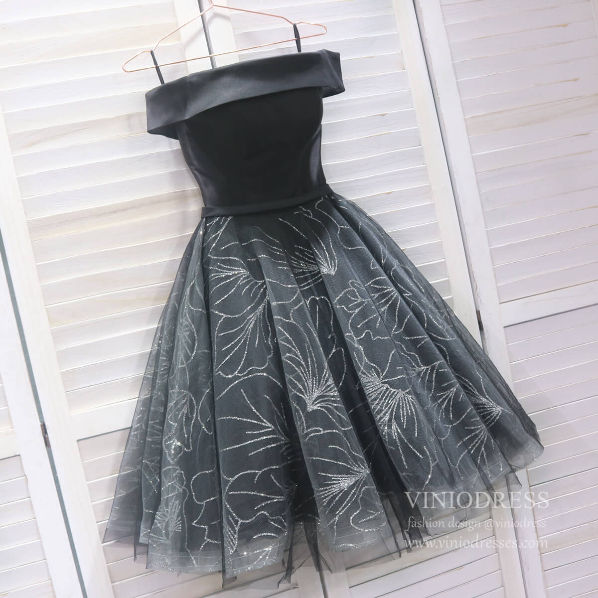 Off Shoulder Lace Black Homecoming Dresses SD1400-Homecoming Dresses 2025 -Viniodress-Black-Custom Size-