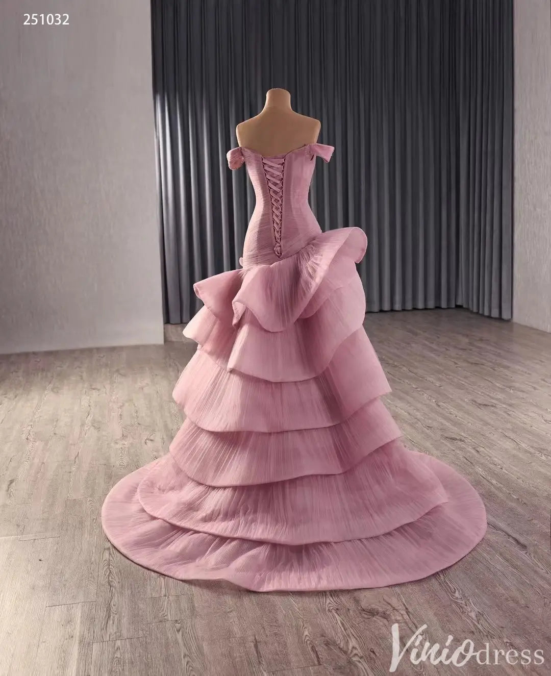 Off-Shoulder Pink Ruffle Pageant Gown | High-Low Trumpet Wedding Dress with Corset Back 251032-Couture Gown 2025 -Viniodress-Pink-Custom Size-